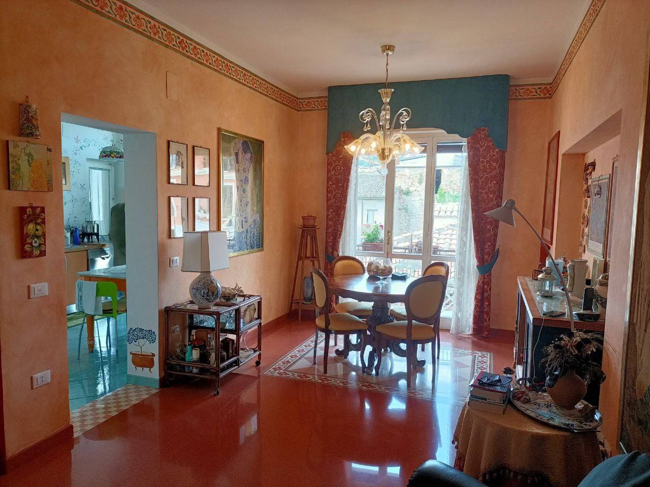 Appartamento in vendita a Teramo, Centro