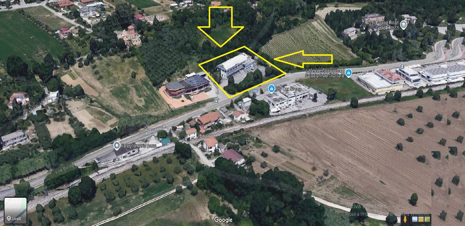 Opificio in vendita a Teramo, Piano D'Accio