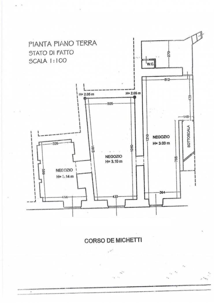Locale commerciale in vendita a Teramo, Centro