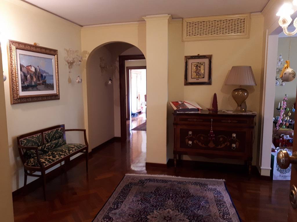 Appartamento in vendita a Teramo, Centro