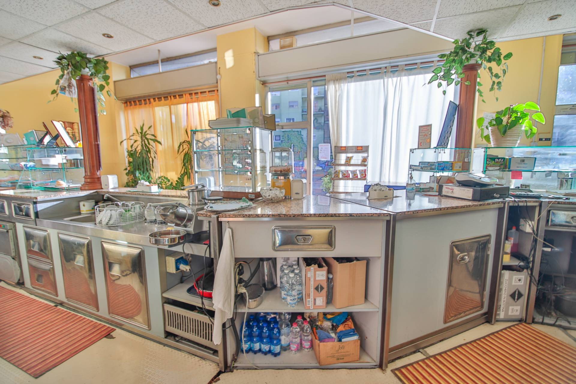 Attivit commerciale in vendita a Torino, Barca