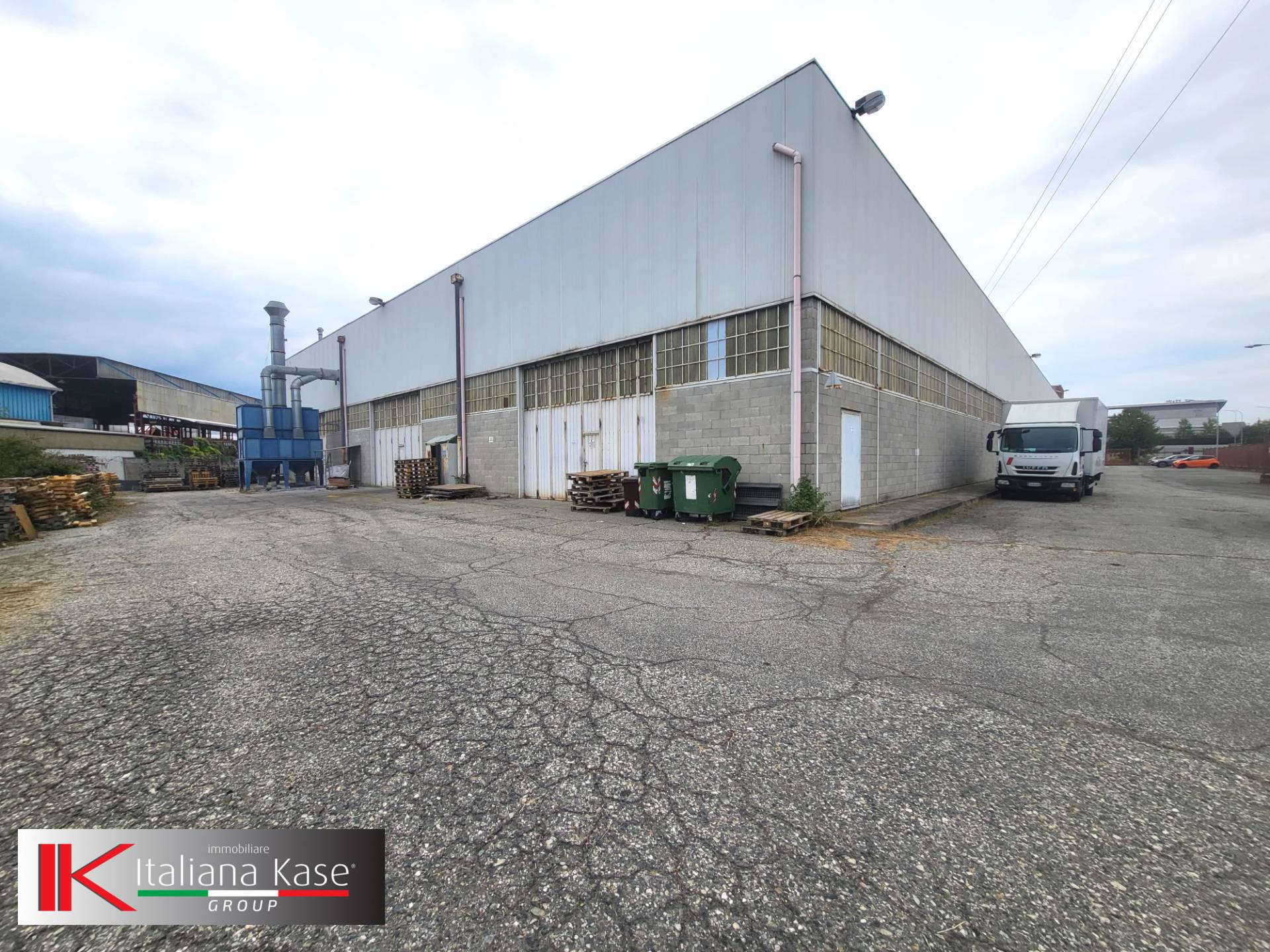 Capannone in vendita a San Mauro Torinese, Pescarito