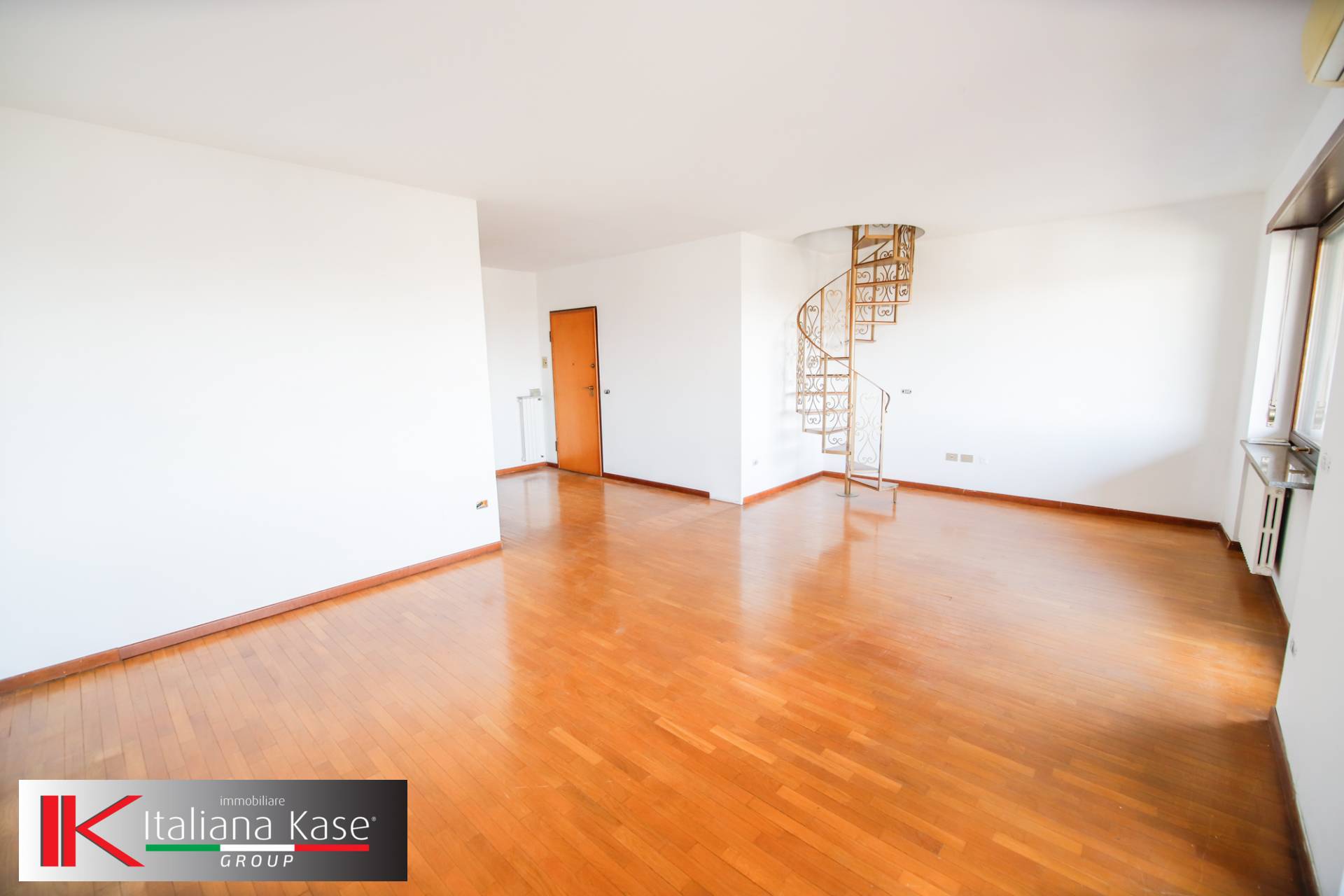 Attico in vendita a San Mauro Torinese, Pragranda