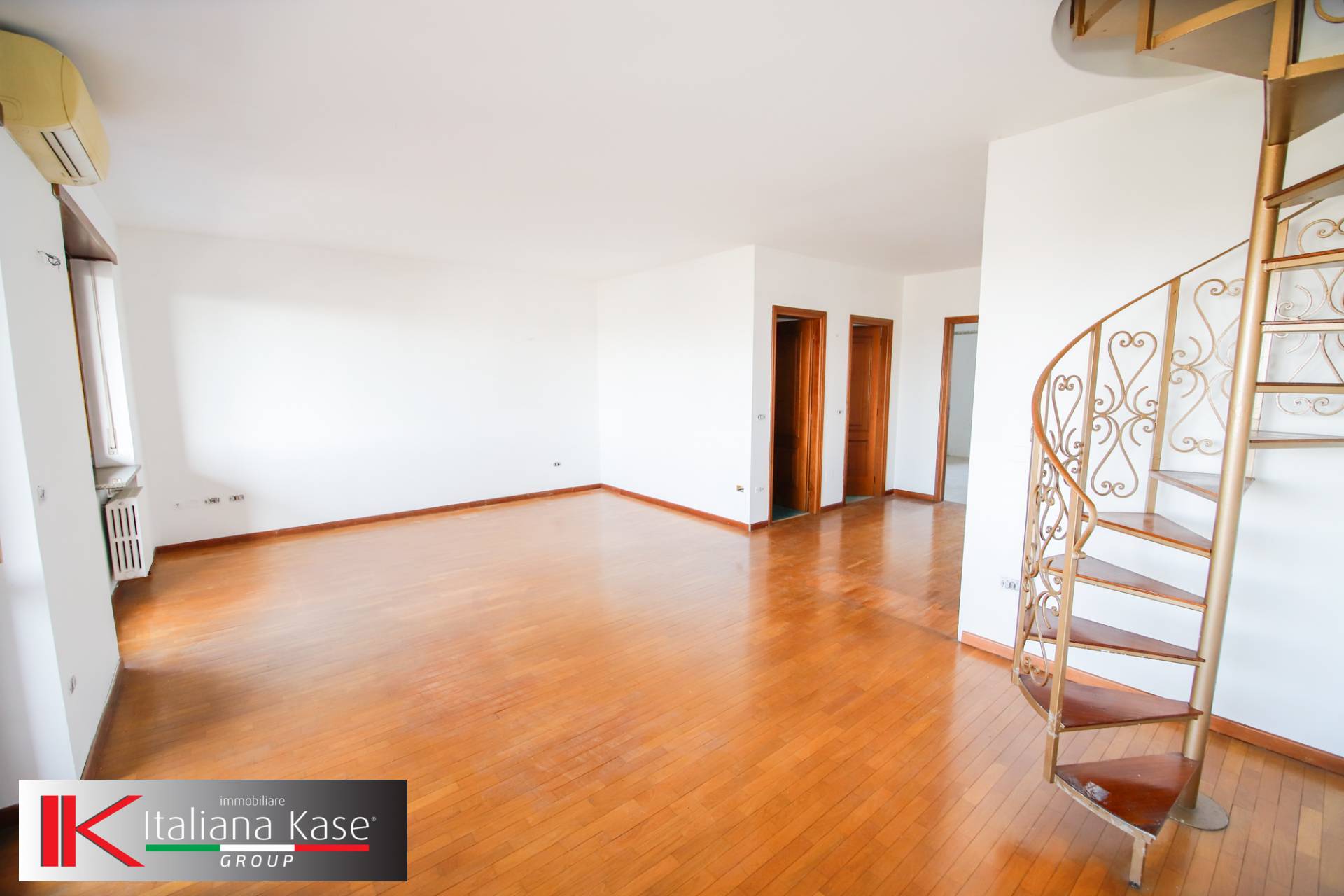 Attico in vendita a San Mauro Torinese, Pragranda