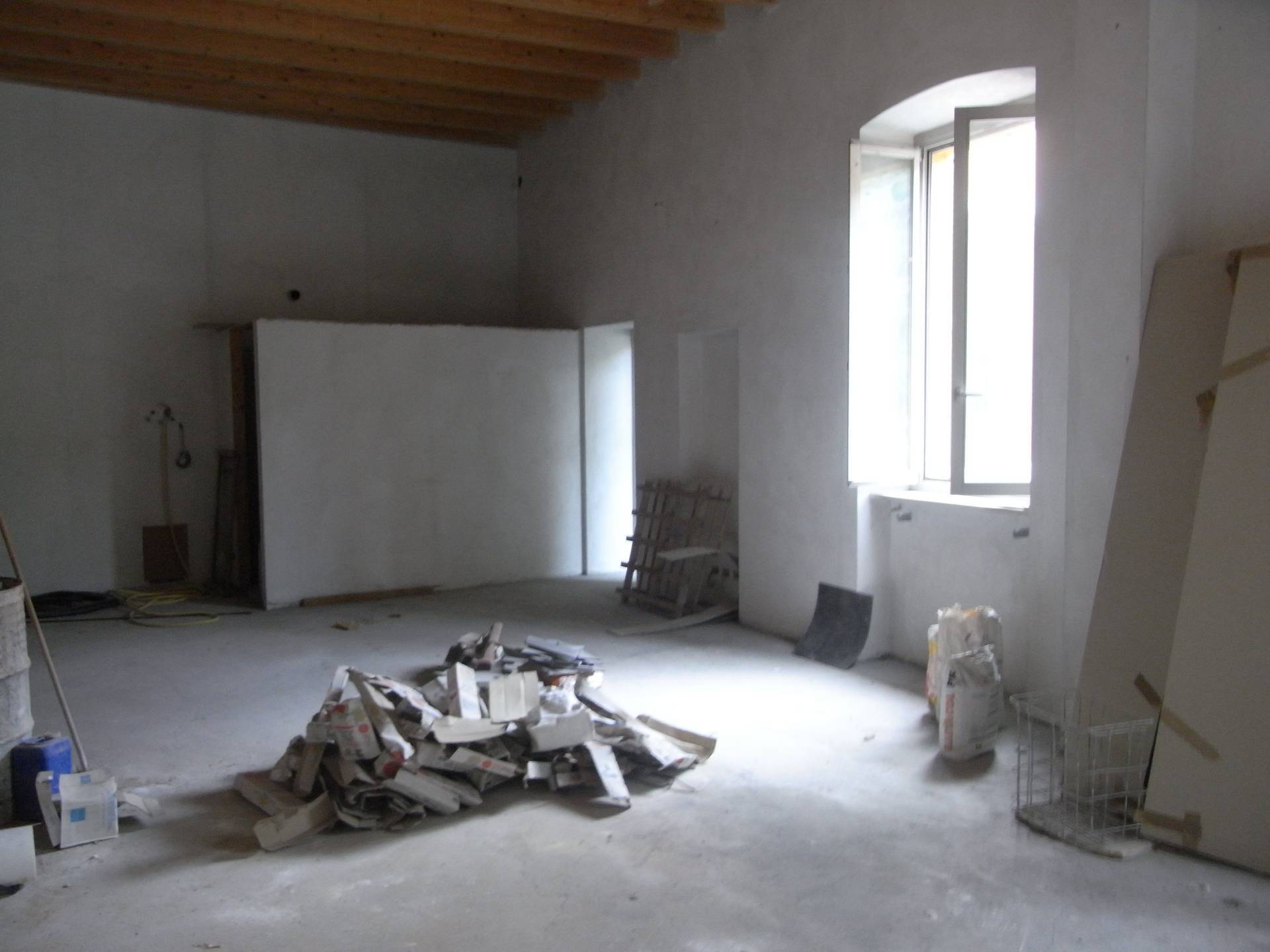 Appartamento in vendita a Zogno, Centro