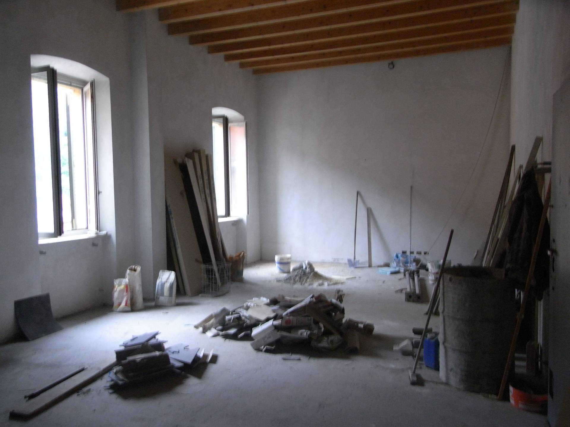 Appartamento in vendita a Zogno, Centro