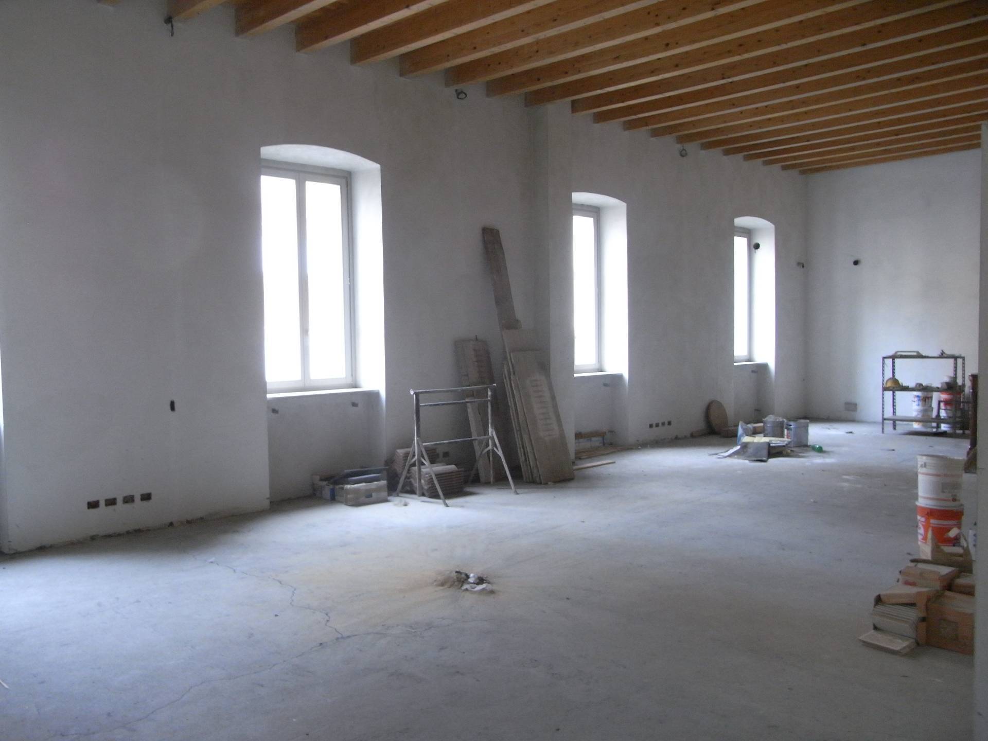 Appartamento in vendita a Zogno, Centro