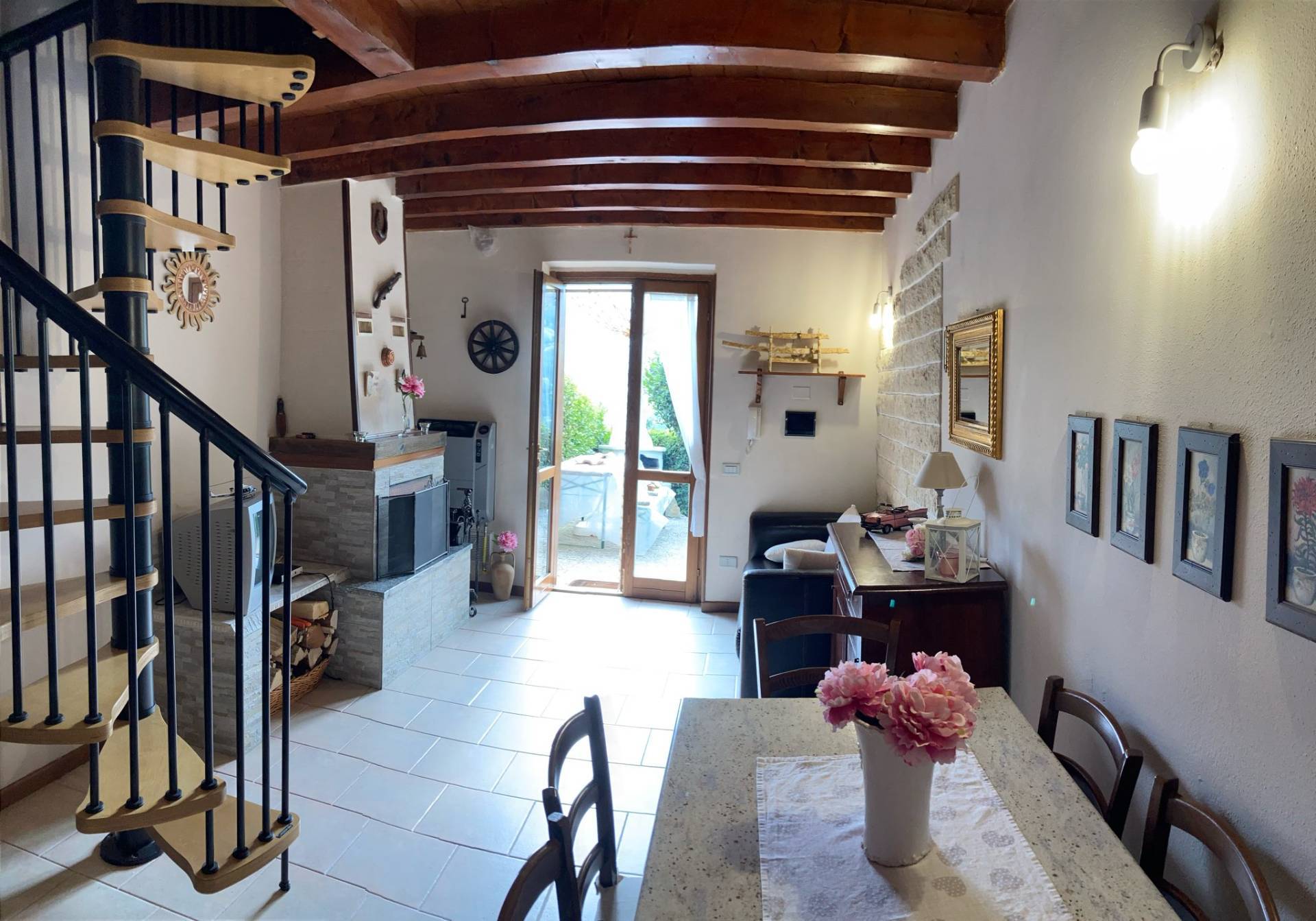 Appartamento in vendita a Algua, Rigosa