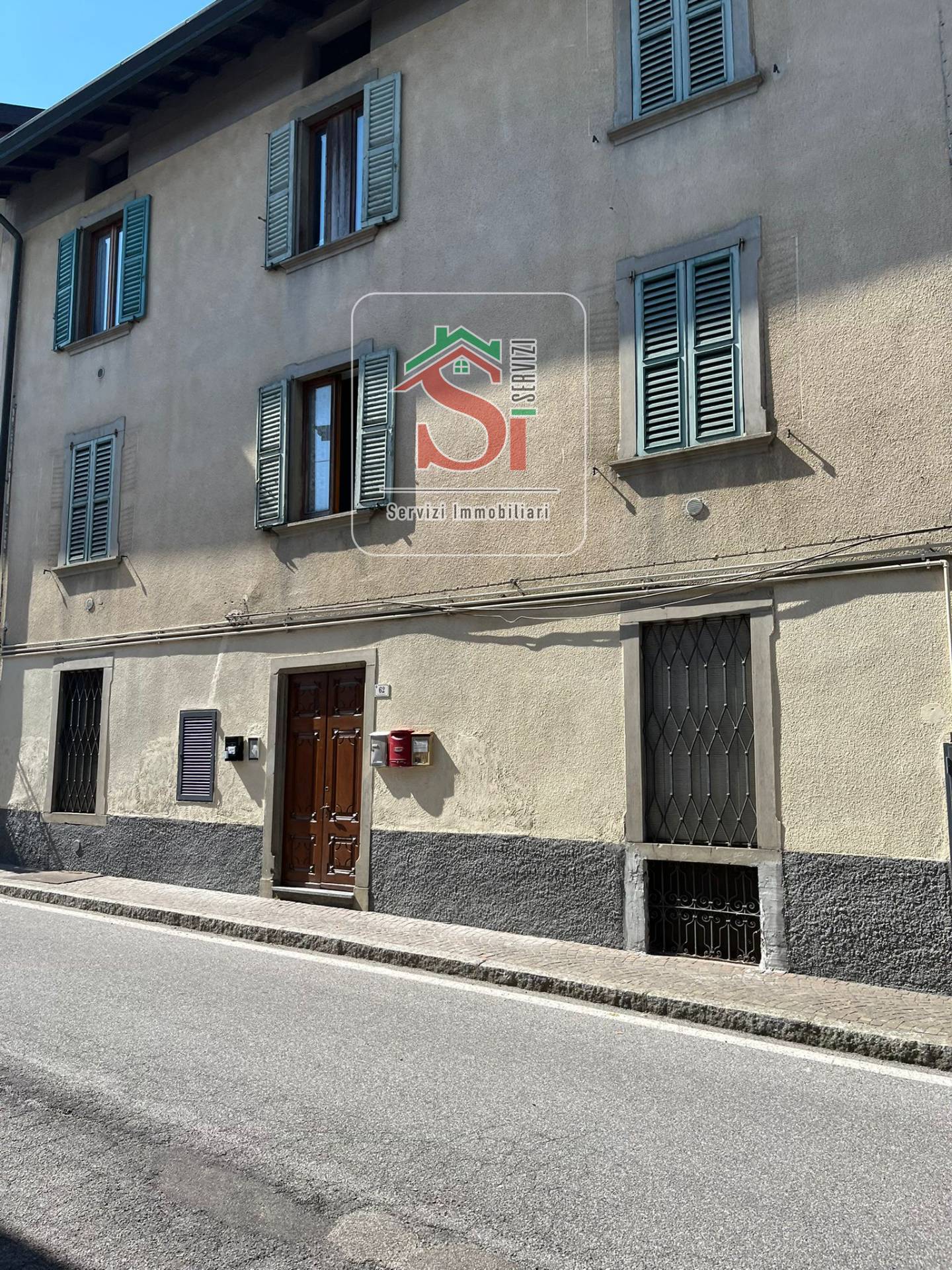 Appartamento in vendita a Sant'Omobono Terme