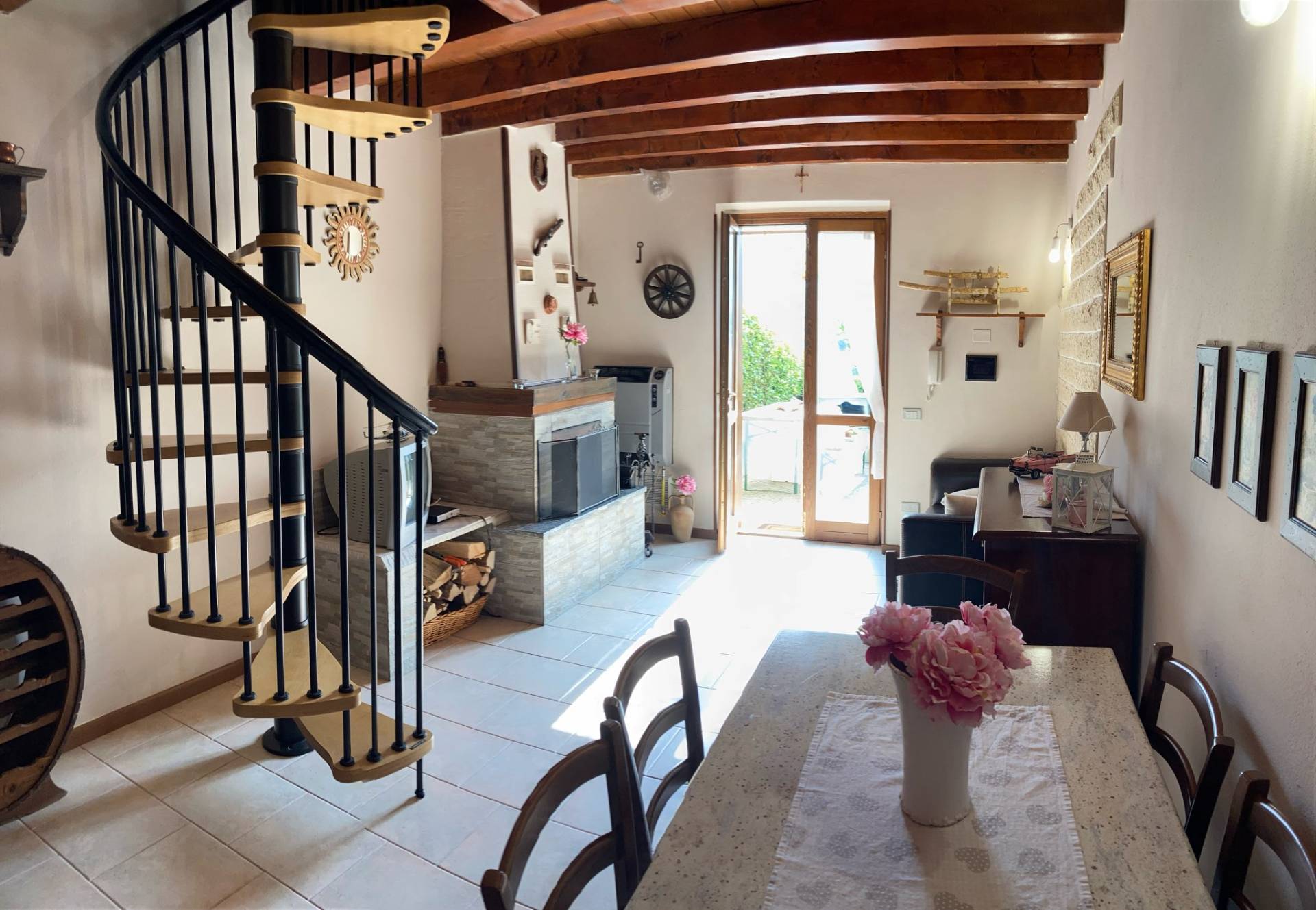 Appartamento in vendita a Algua, Rigosa