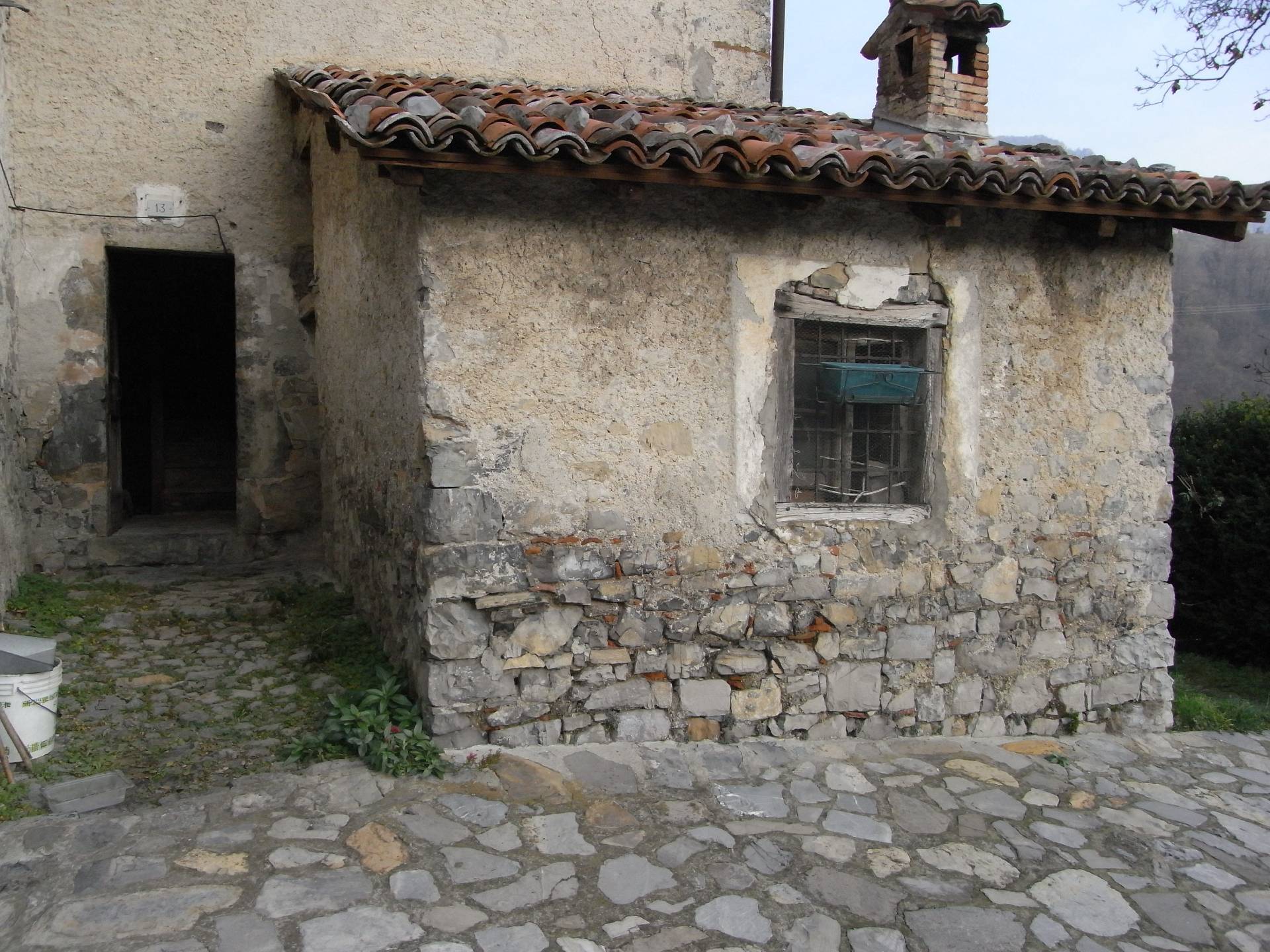 Rustico in vendita a Gerosa, Bura