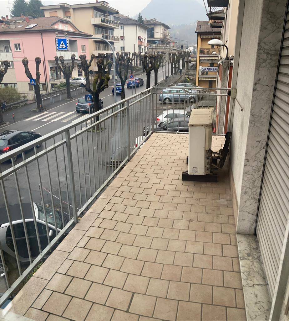 Studio/Ufficio in affitto a Zogno, Centrale