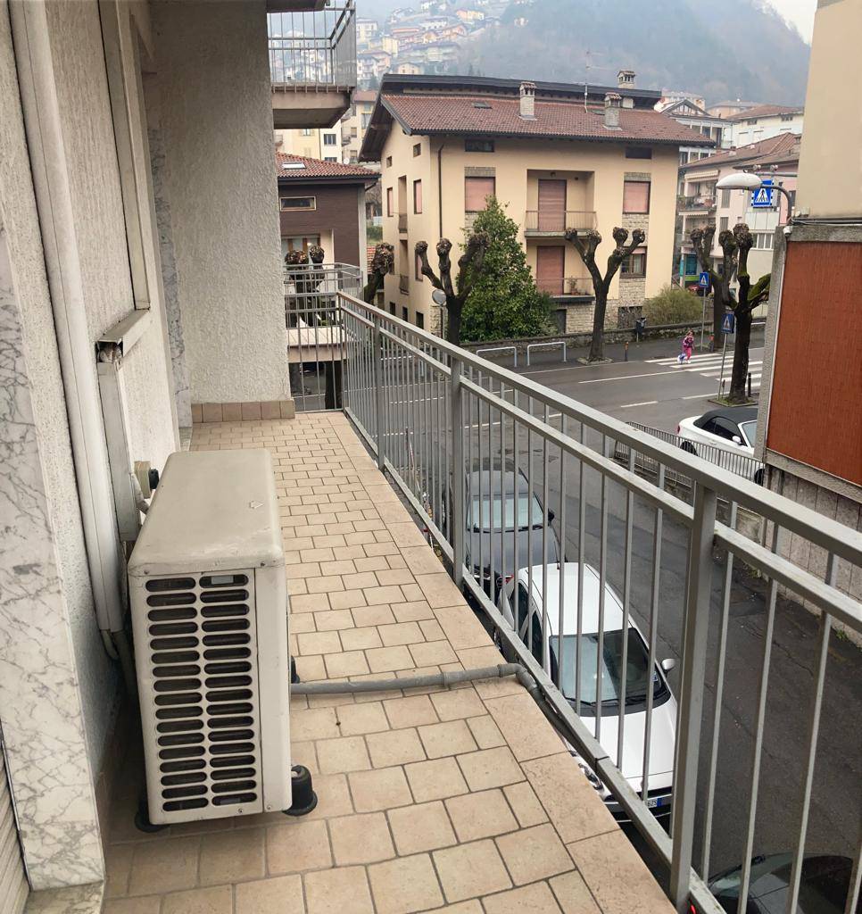 Studio/Ufficio in affitto a Zogno, Centrale