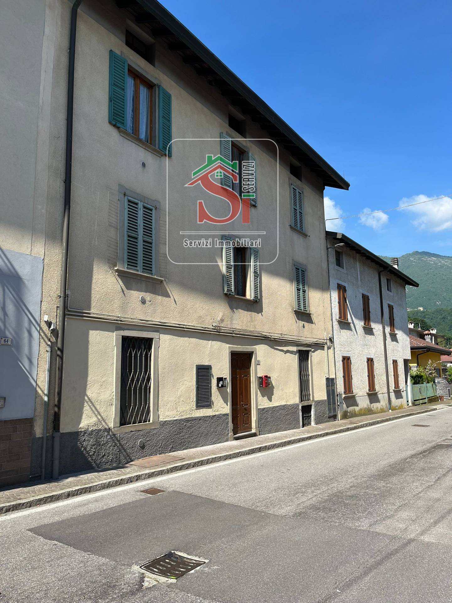 Appartamento in vendita a Sant'Omobono Terme