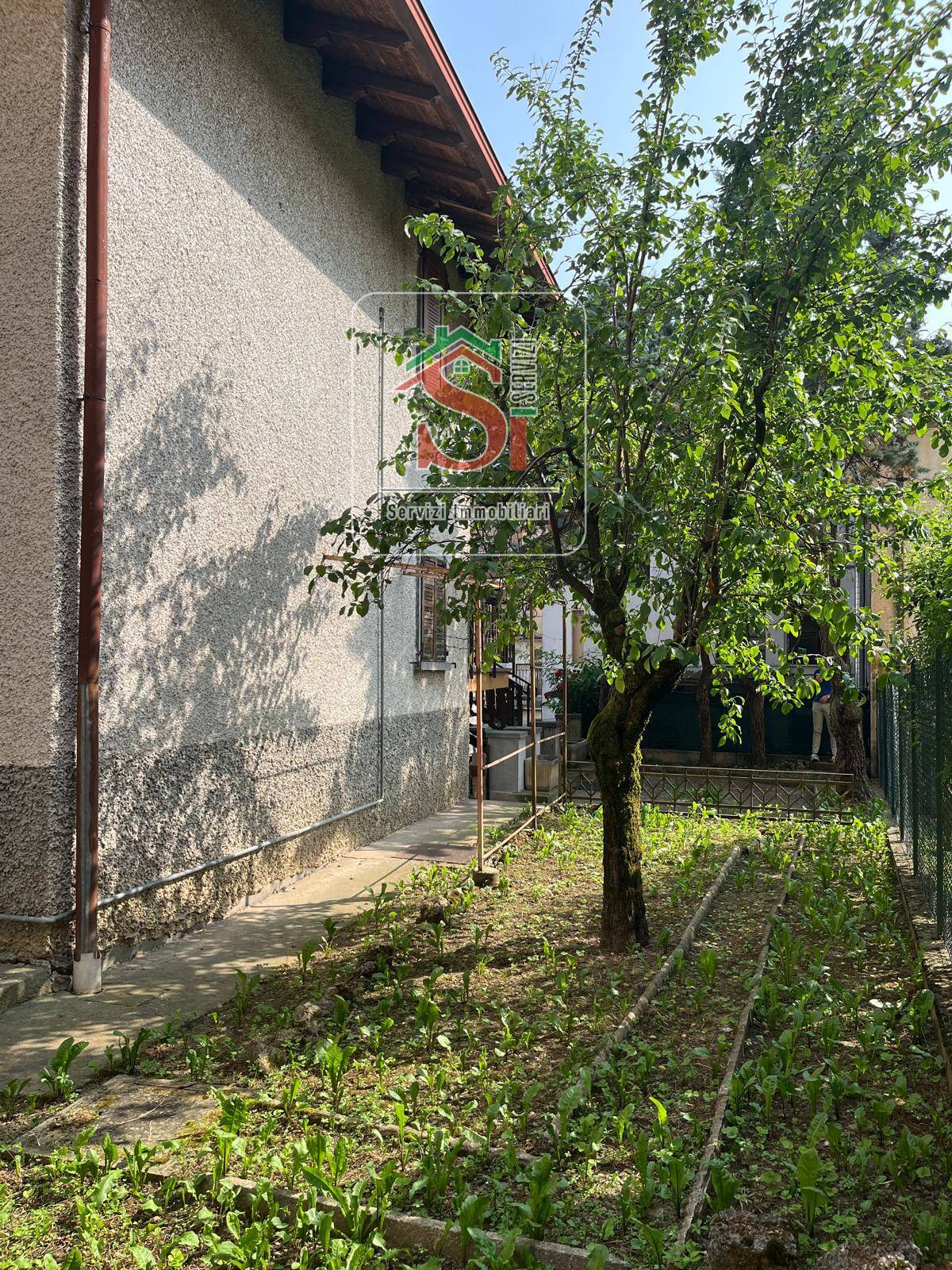 Casa singola in vendita a Zogno, Centrale