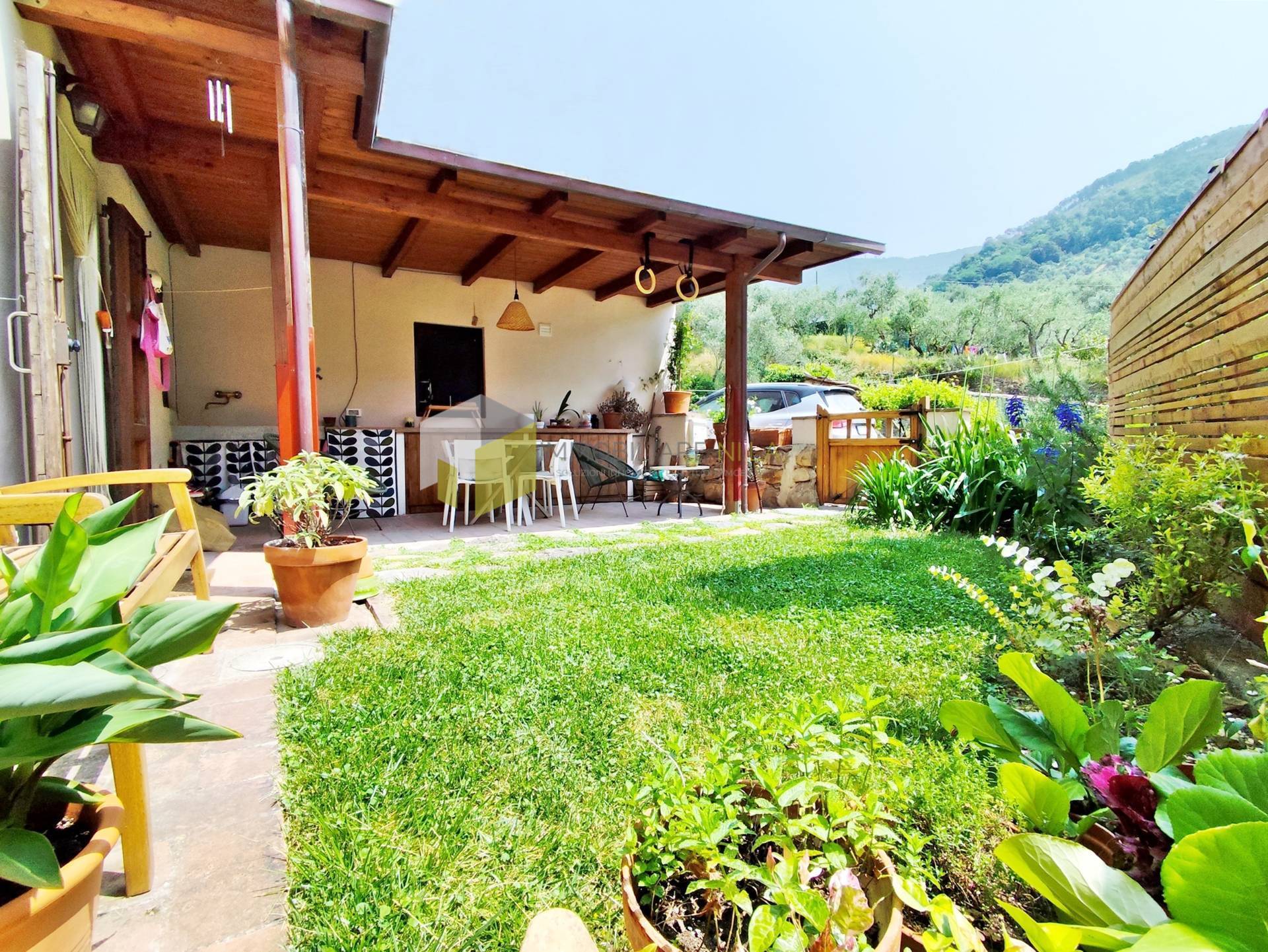 Porzione di casa in vendita a Calci, Castel Maggiore