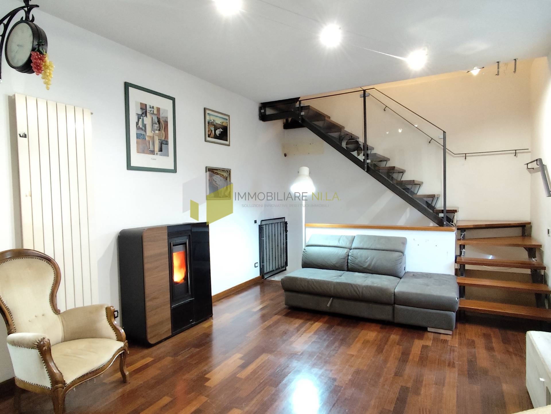 Casa indipendente in vendita a Cascina, Prossima Al Centro