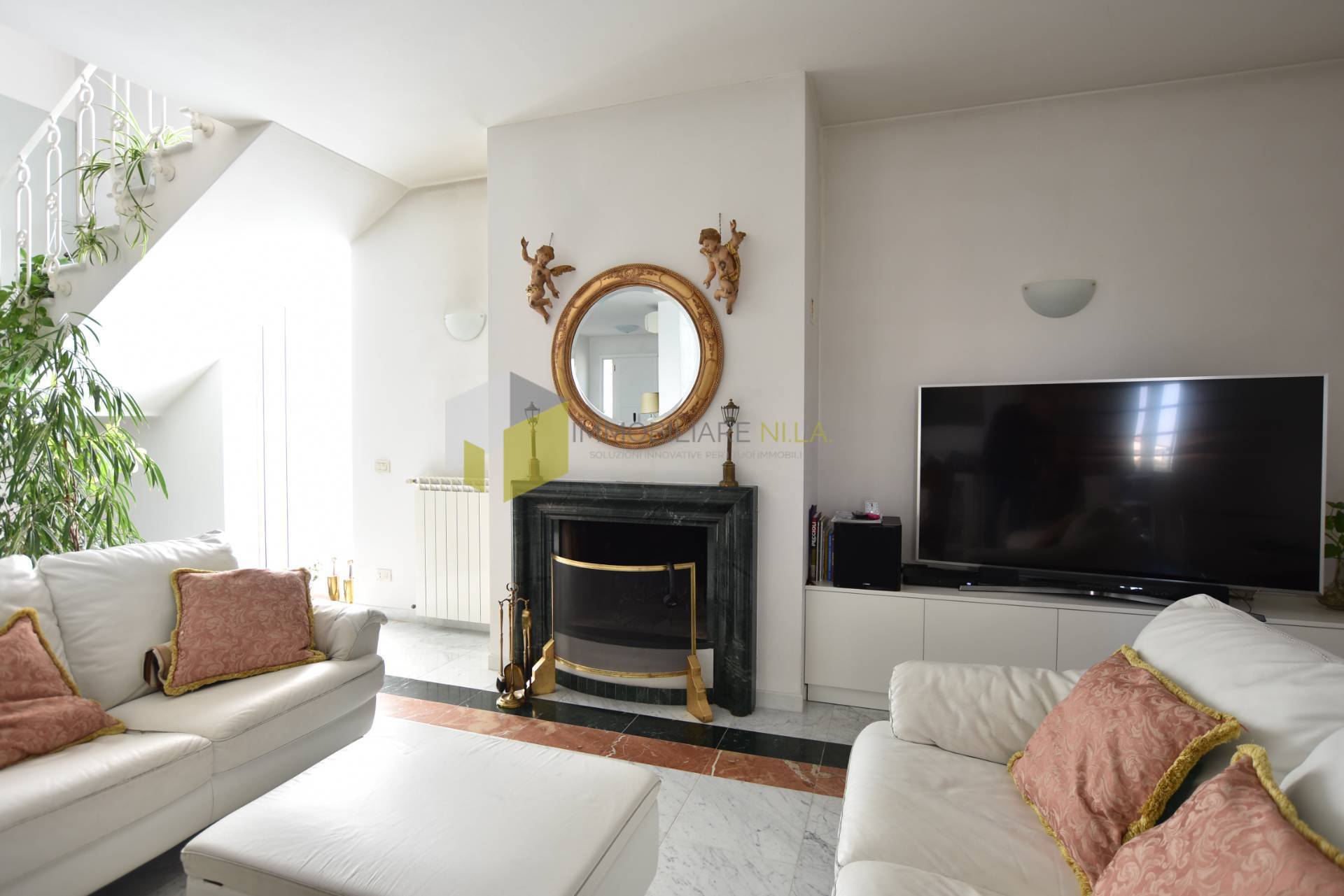 Villa in vendita a Calcinaia, Residenziale