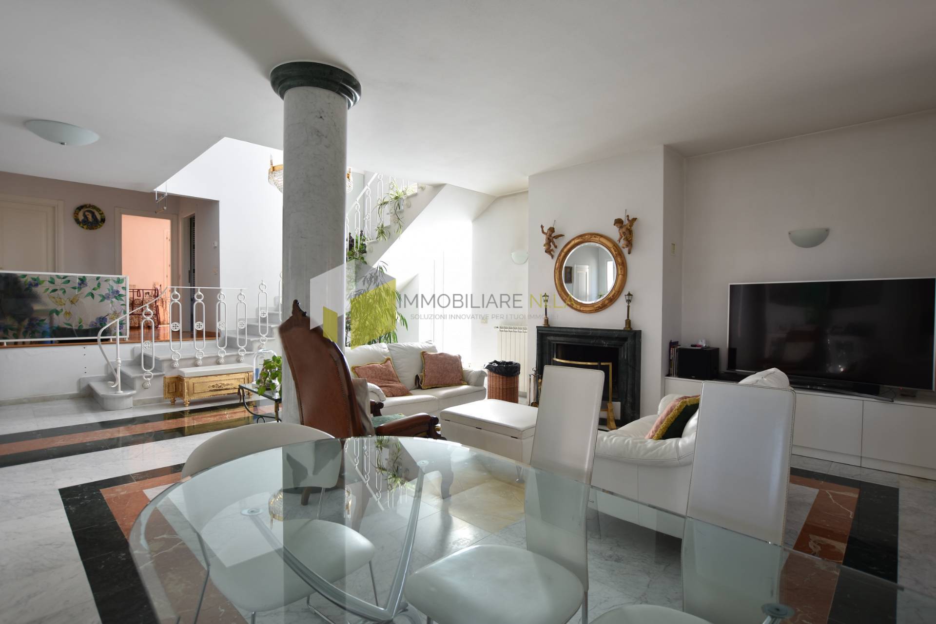 Villa in vendita a Calcinaia, Residenziale