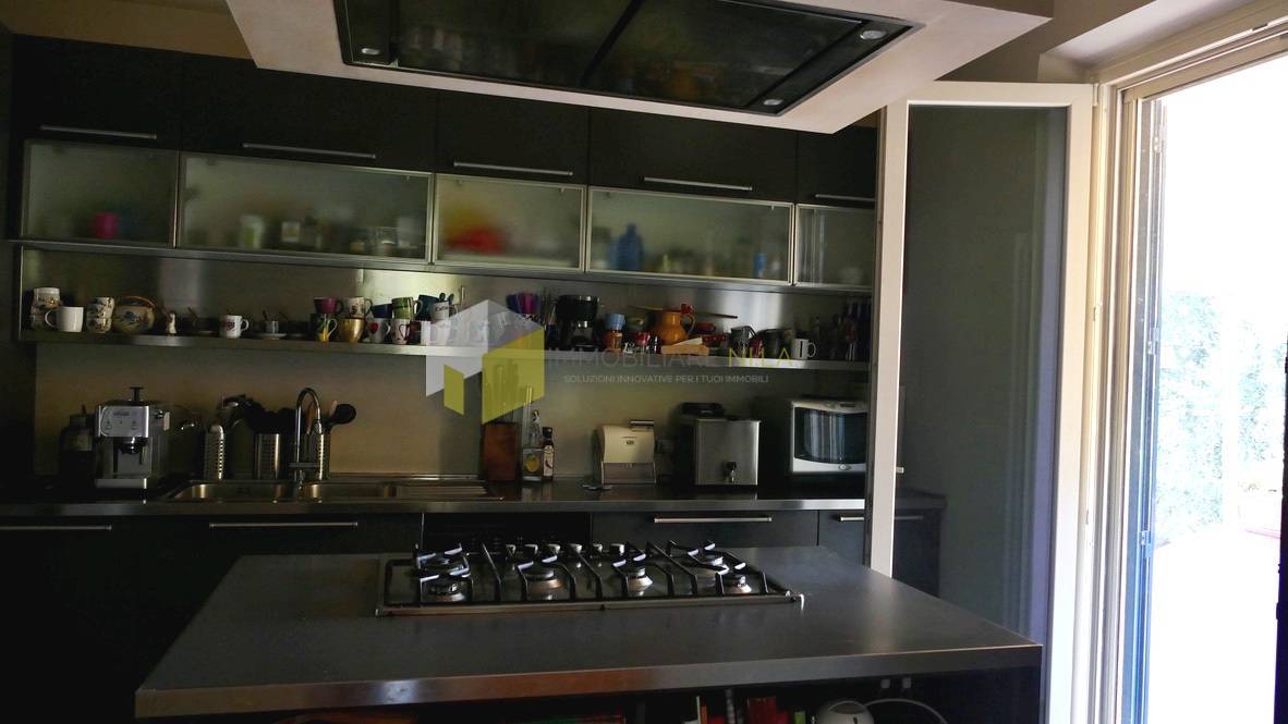 Villa in vendita a Cascina, San Lorenzo alle Corti