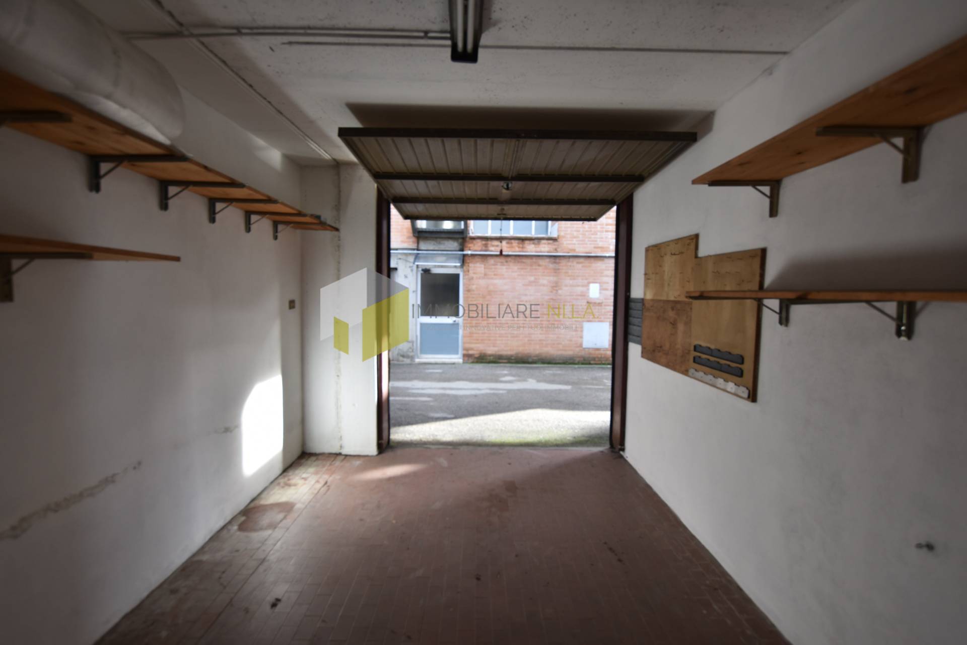 Box in vendita a Pisa, Zona CNR