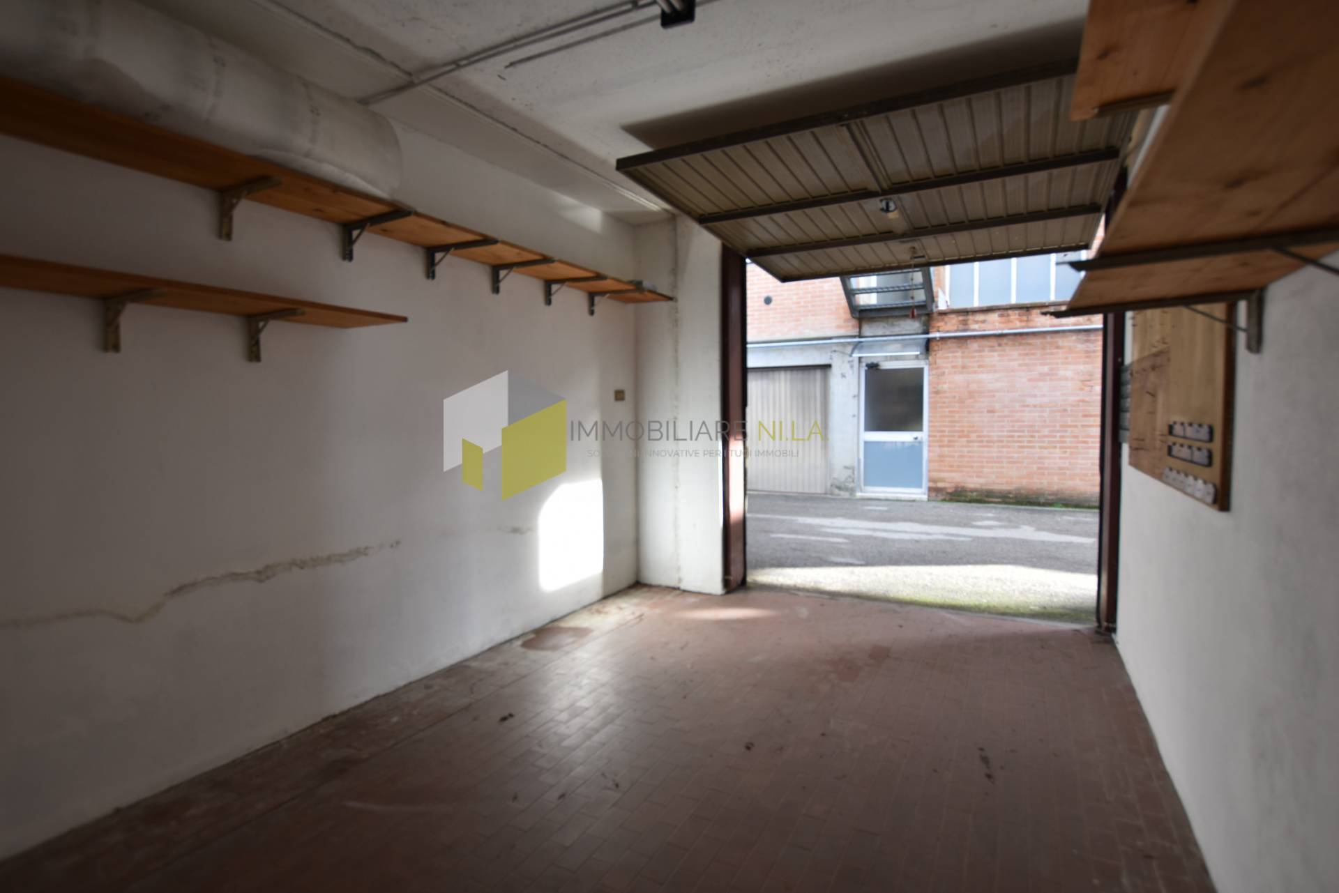 Box in vendita a Pisa, Zona CNR