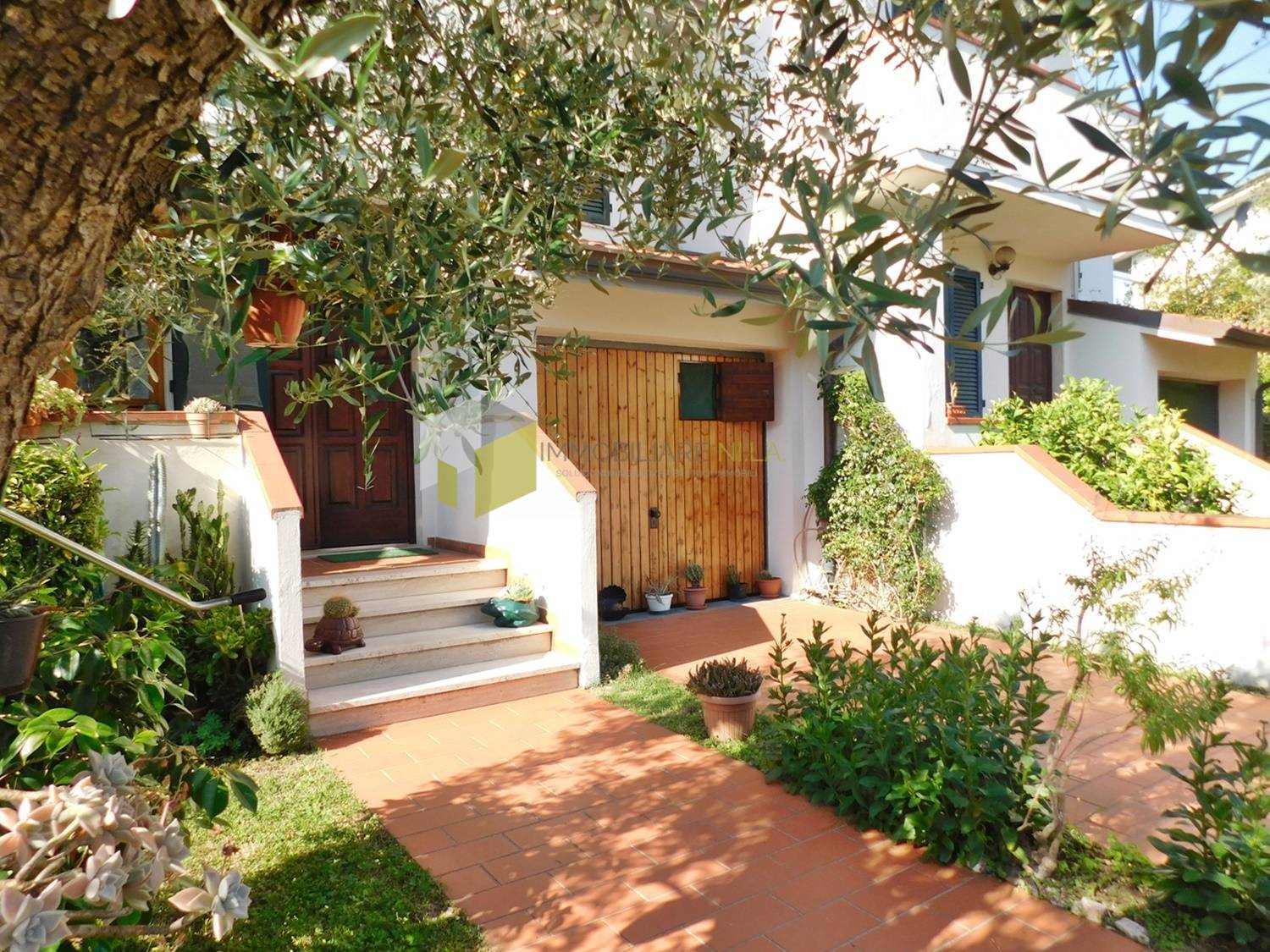 Villette a schiera in vendita a Vecchiano, Migliarino