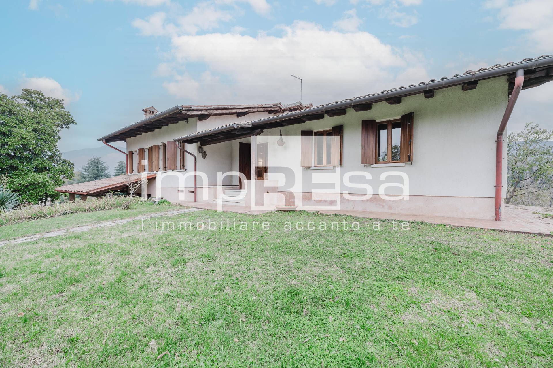 Villa in vendita a Pieve del Grappa