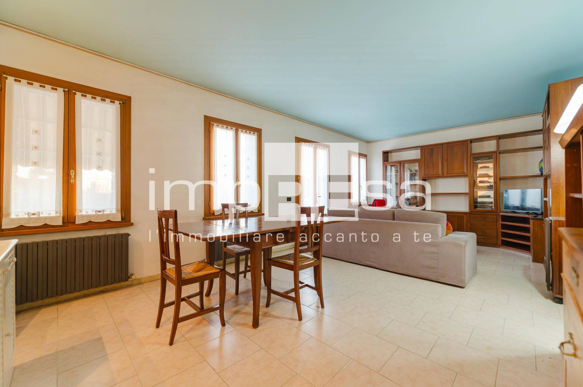 Villa in vendita a Montebelluna, Caonada