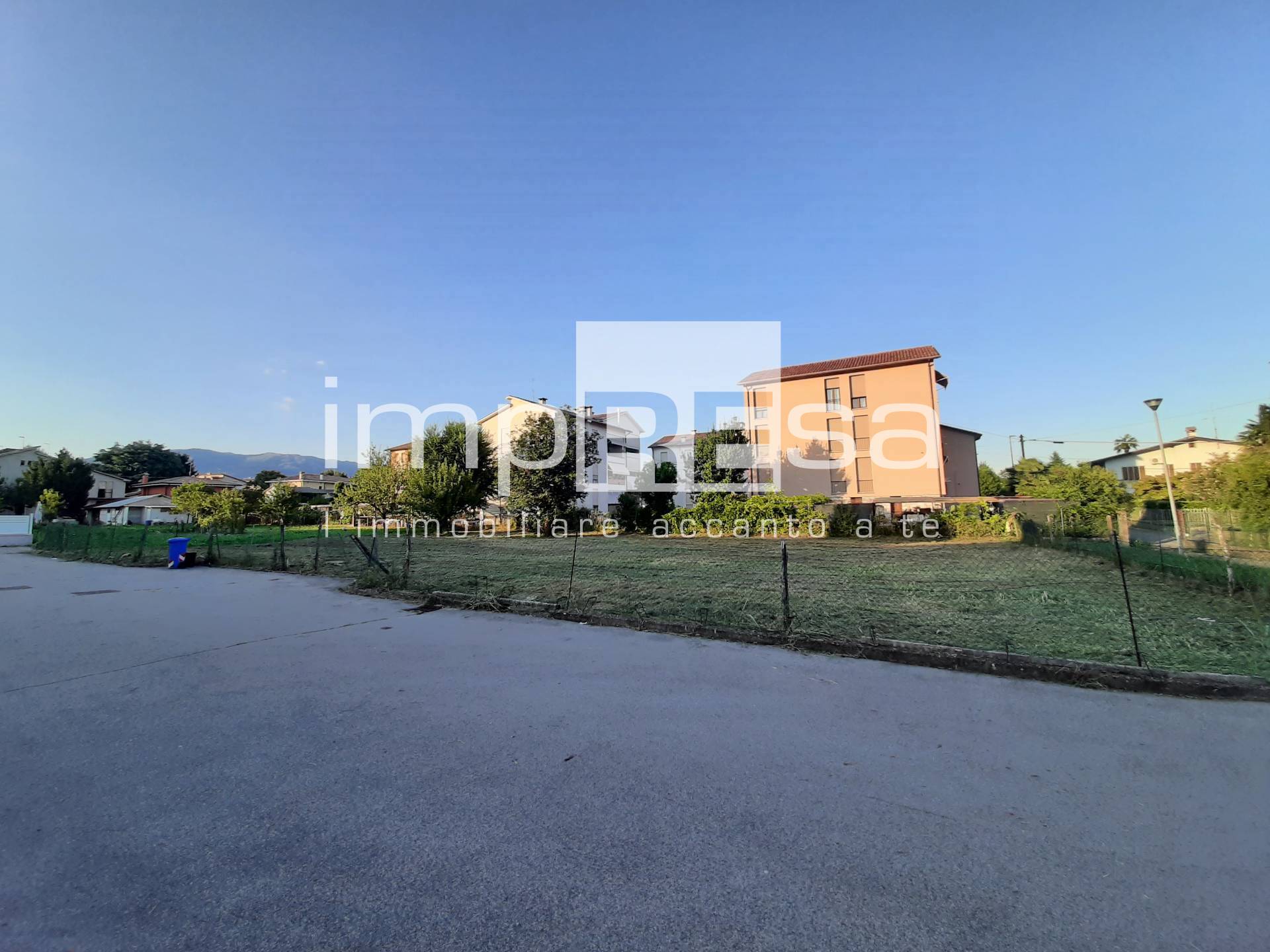 Terreno edificabile in vendita a Cornuda