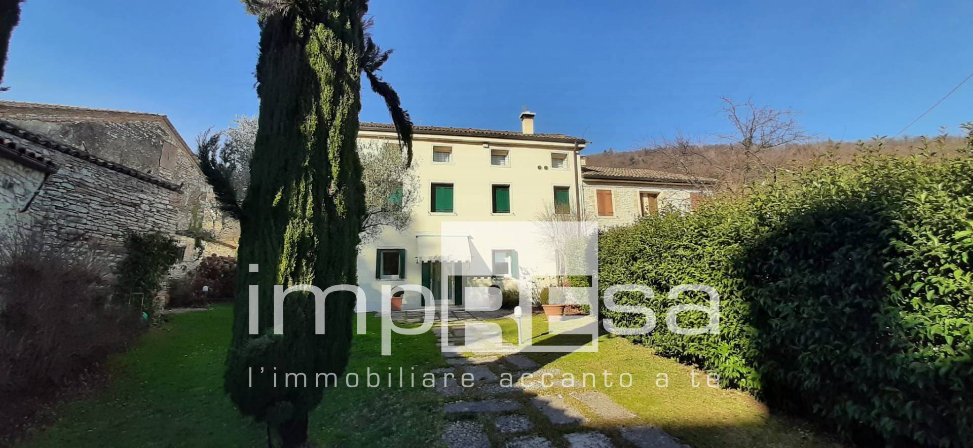 Villa in vendita a Cavaso del Tomba, Caniezza