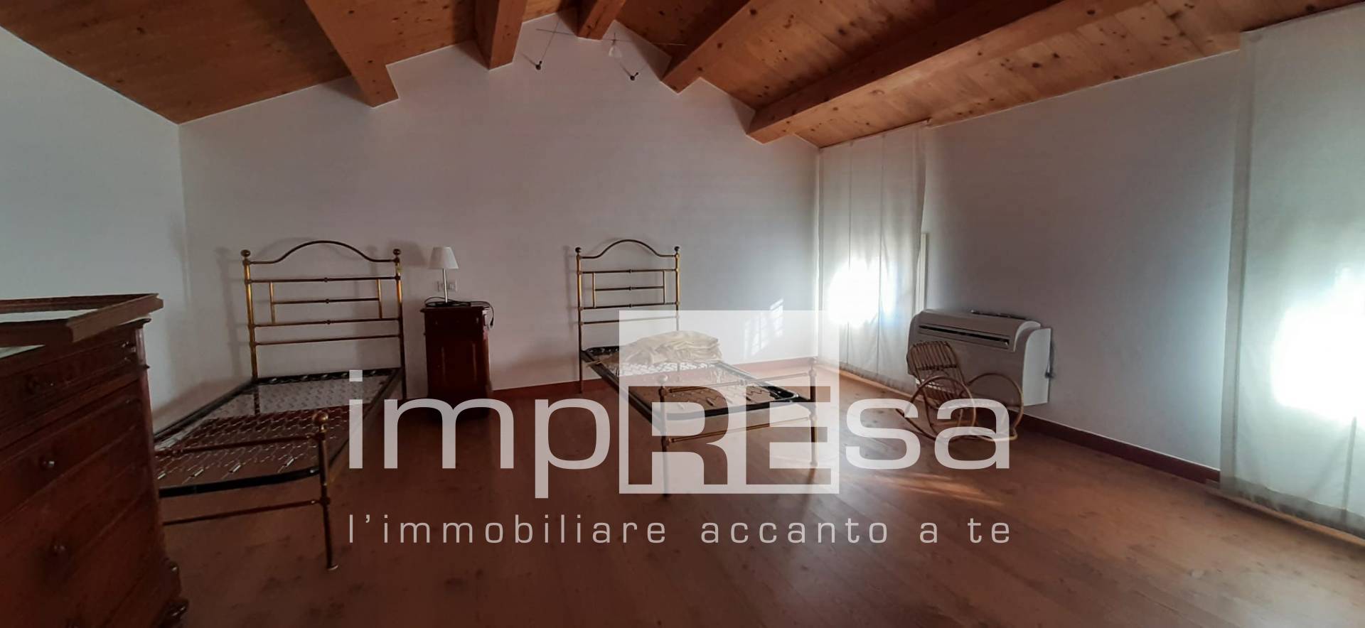 Villa in vendita a Cavaso del Tomba, Caniezza