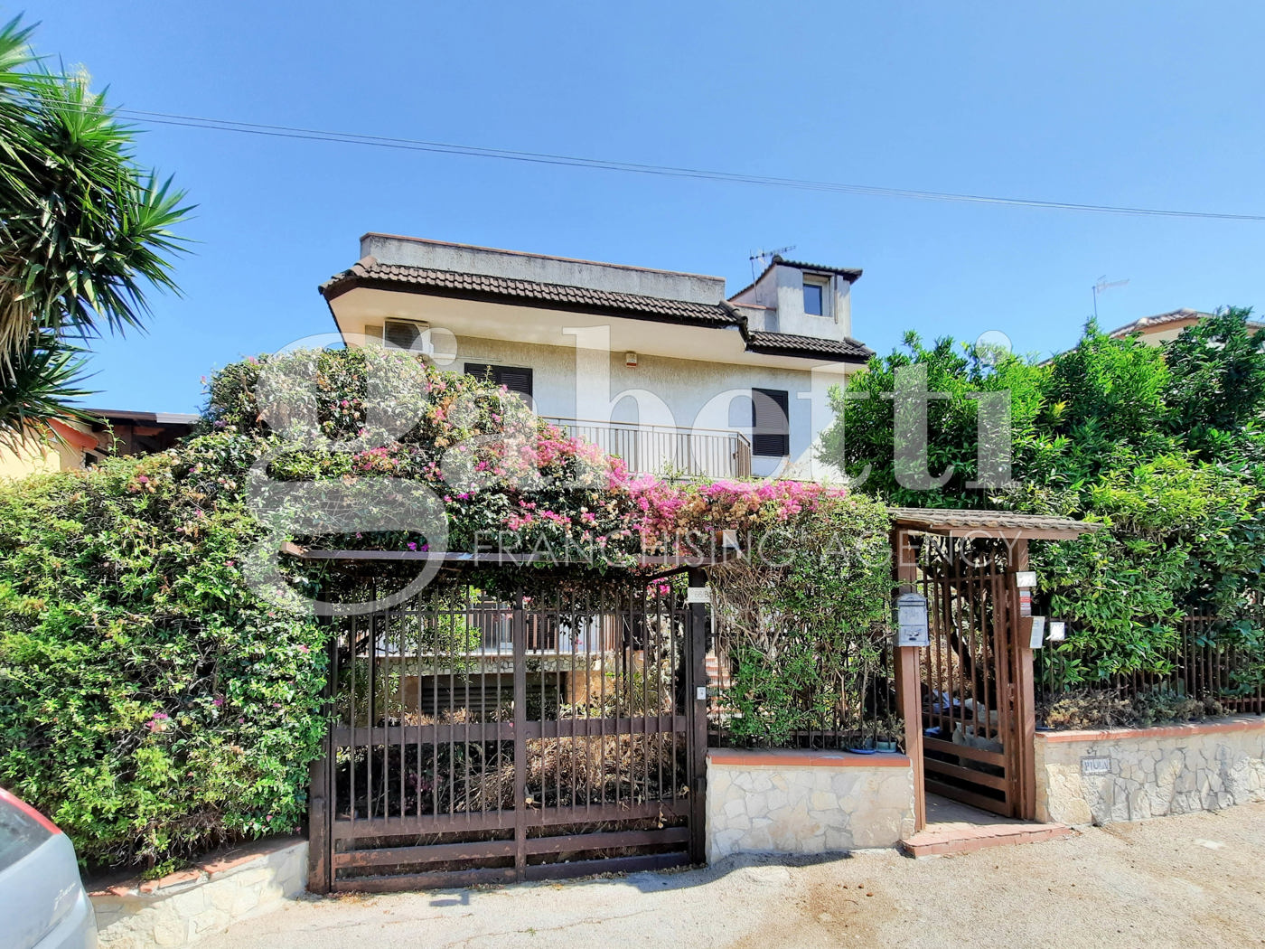 Villa con giardino a Giugliano in Campania