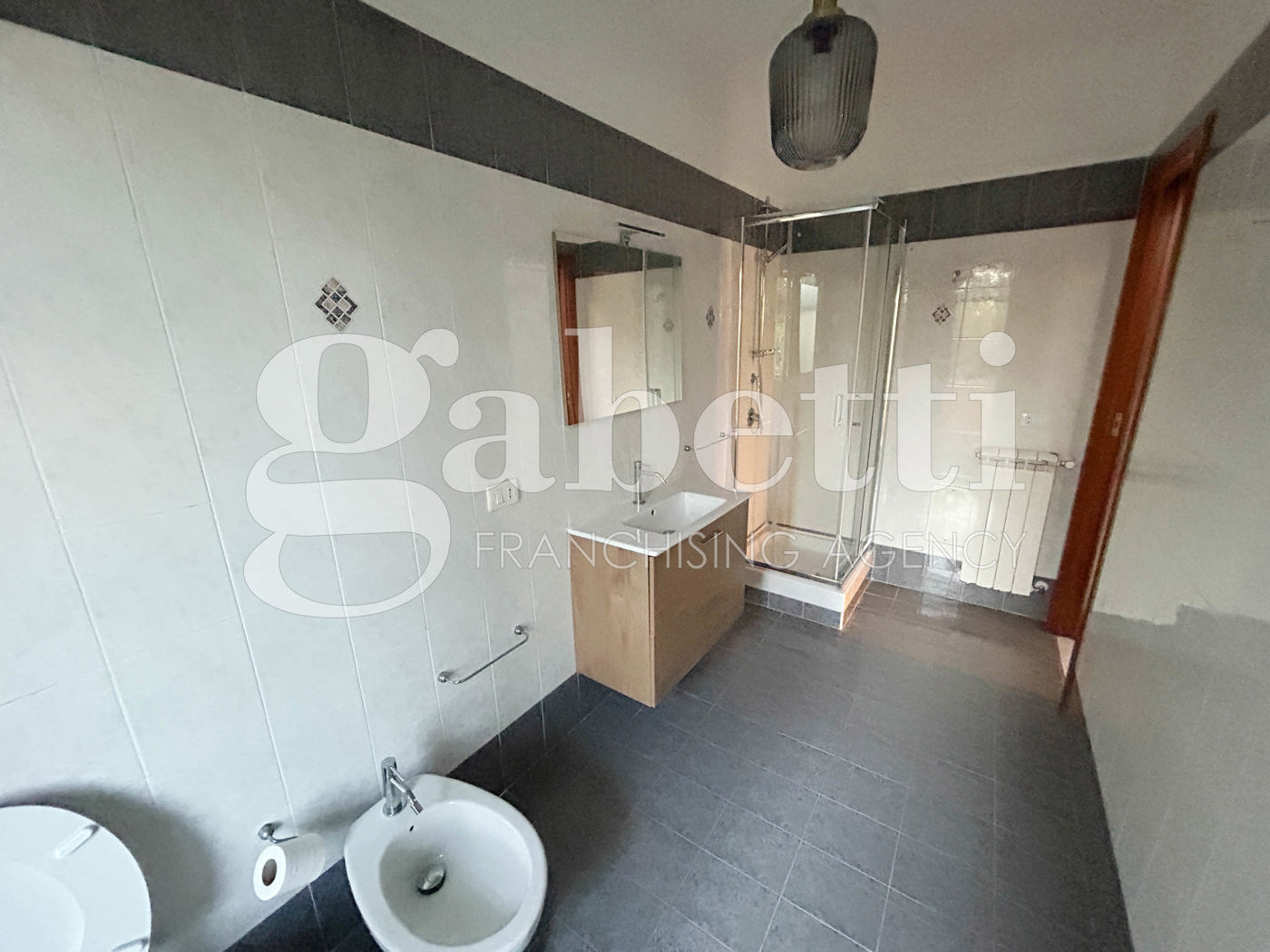 Villa arredata in affitto a Giugliano in Campania