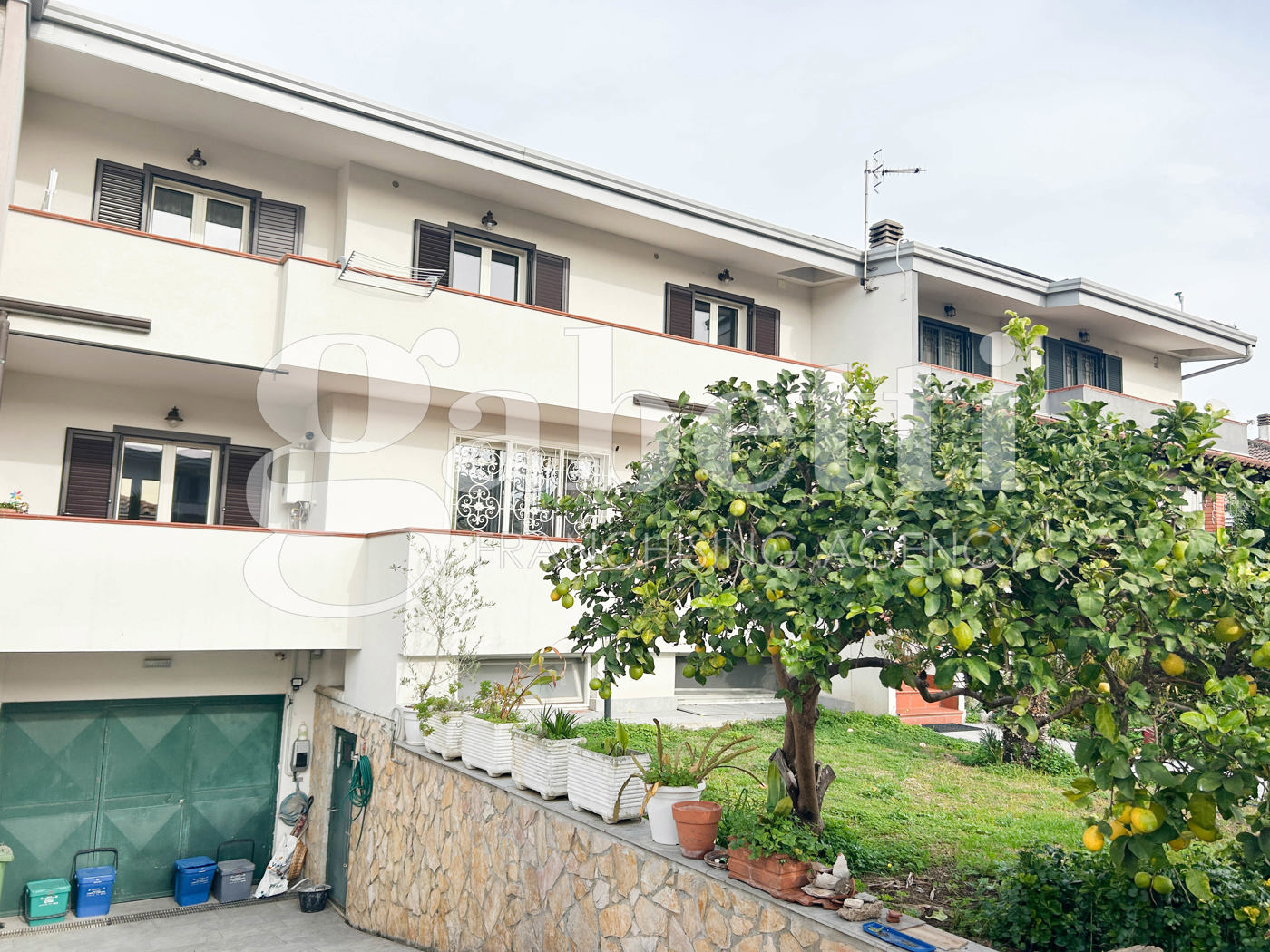 Villa con giardino a Giugliano in Campania