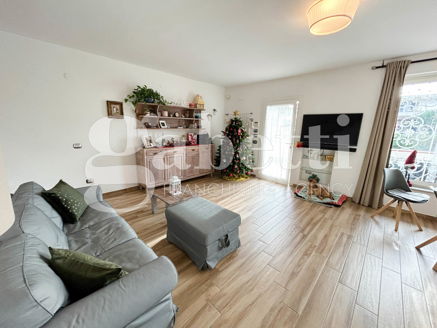 Villa con giardino a Giugliano in Campania