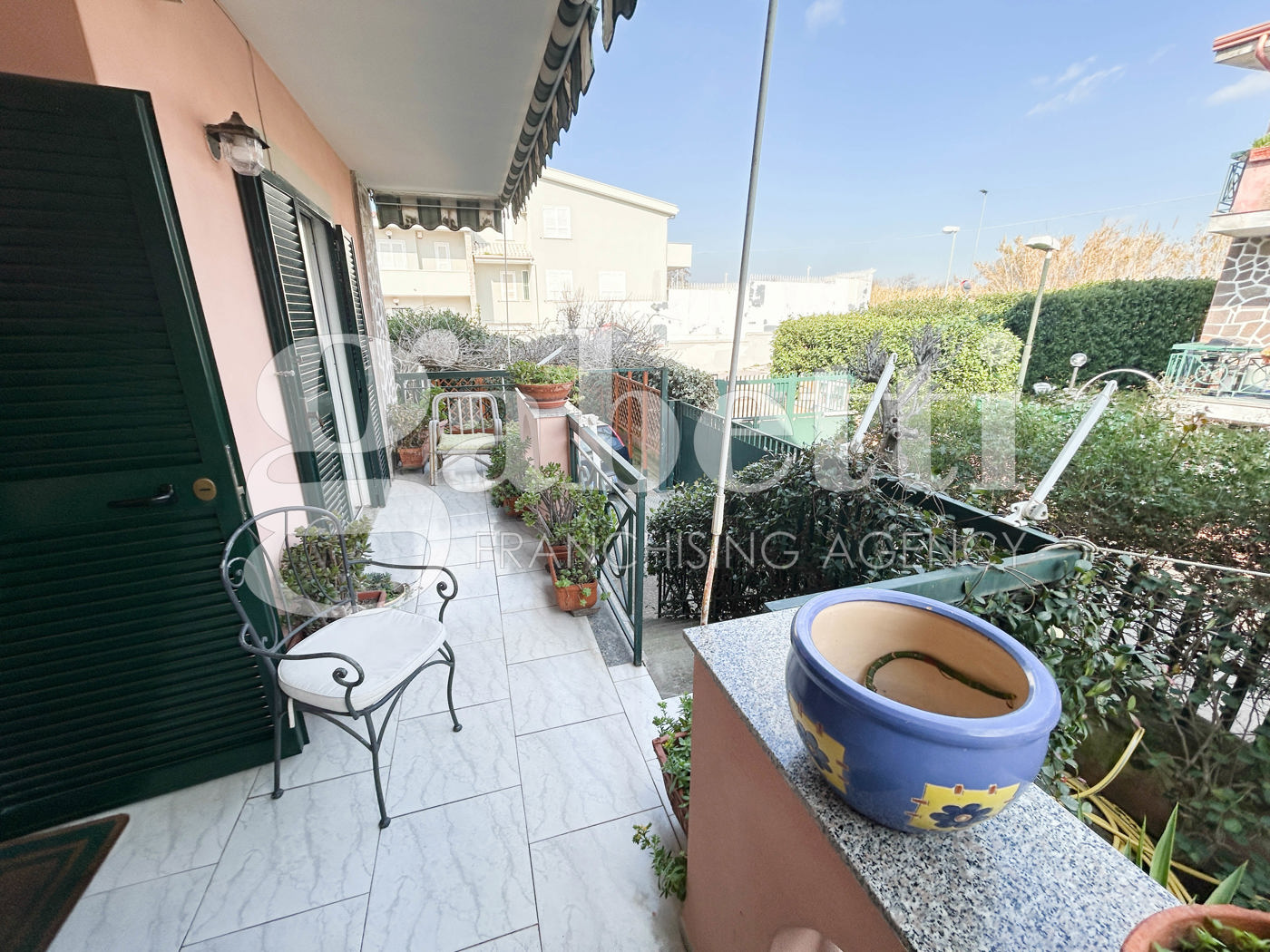 Villa Bifamiliare con giardino a Giugliano in Campania