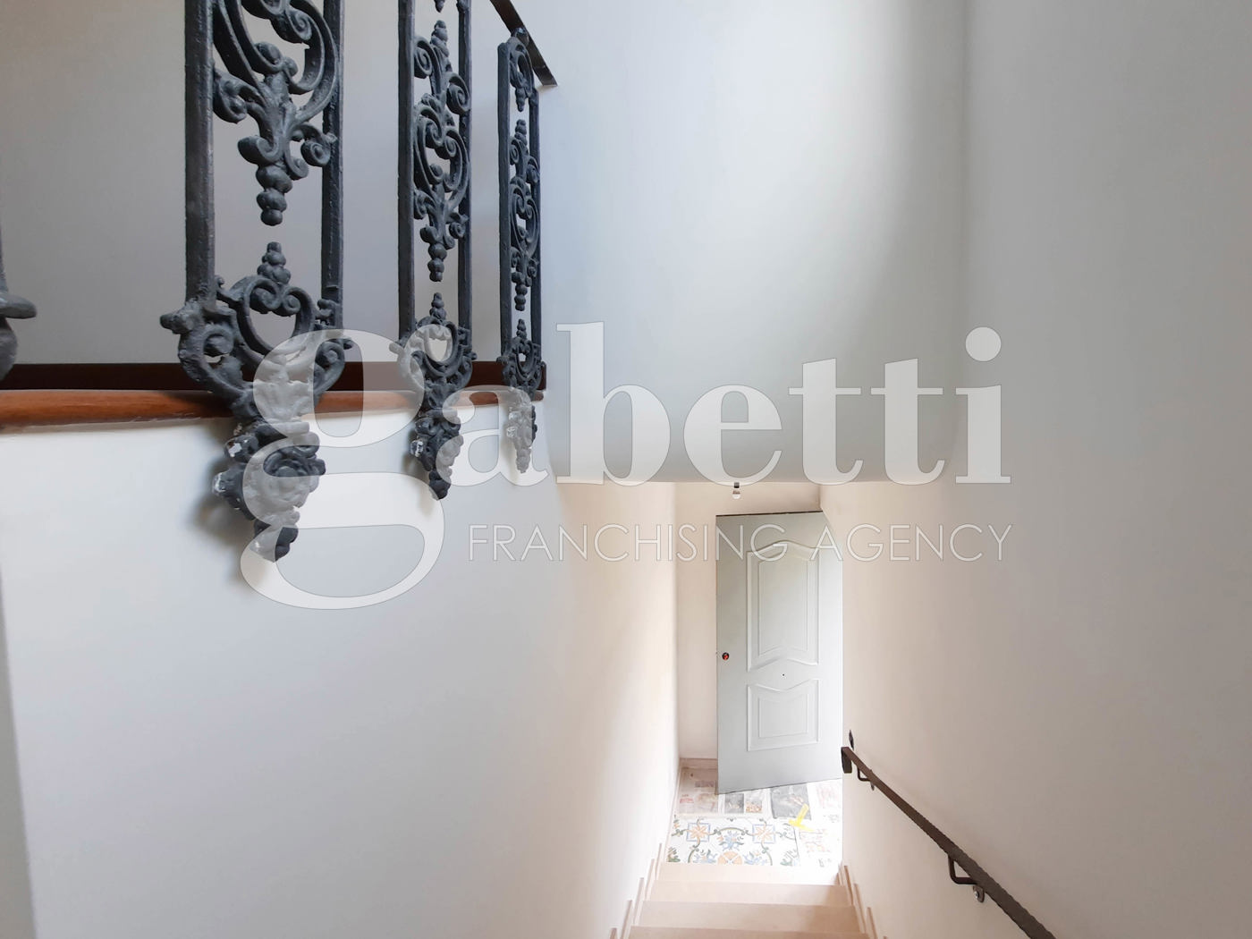 Trilocale ristrutturato a Giugliano in Campania