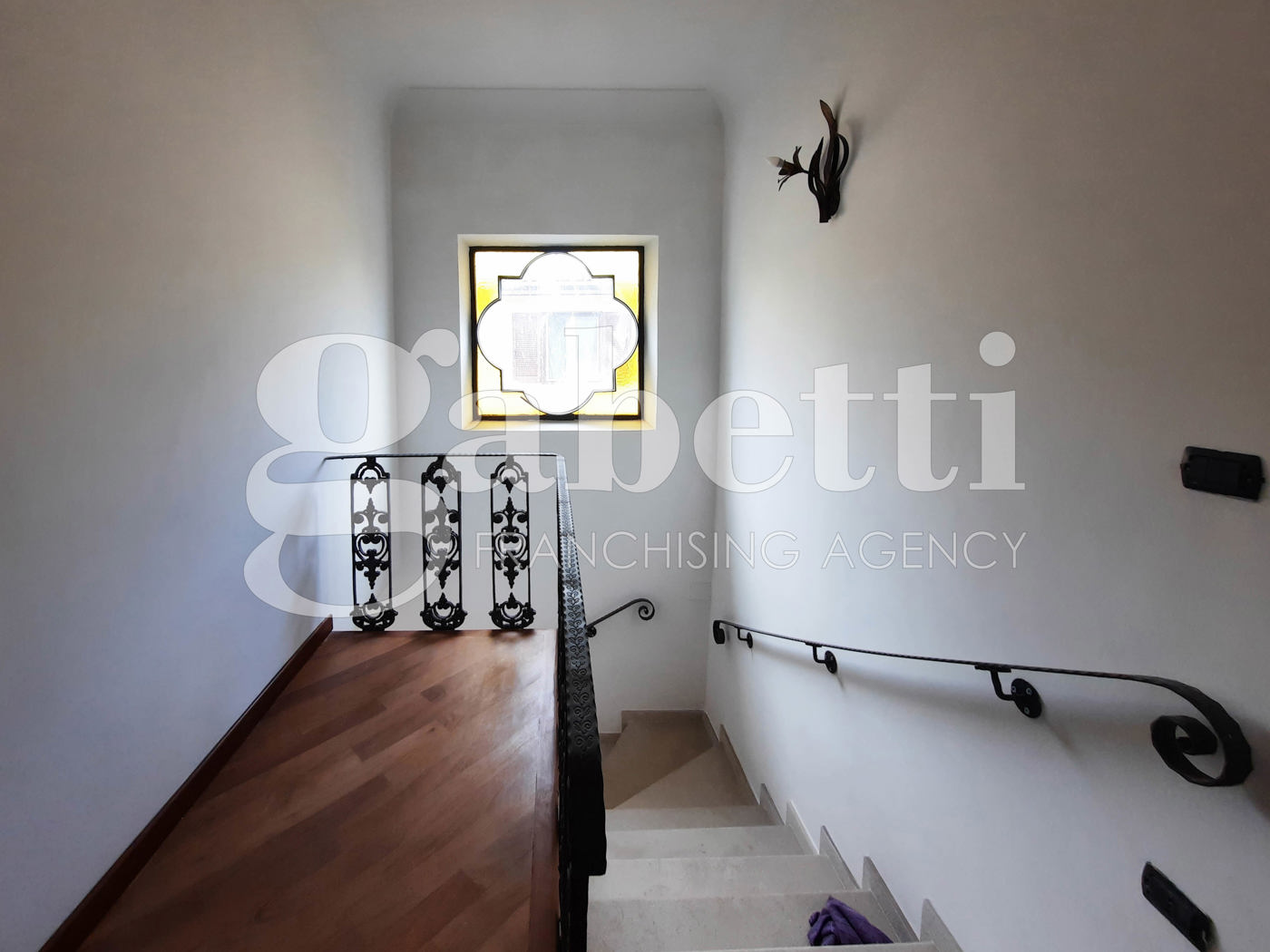 Trilocale ristrutturato a Giugliano in Campania