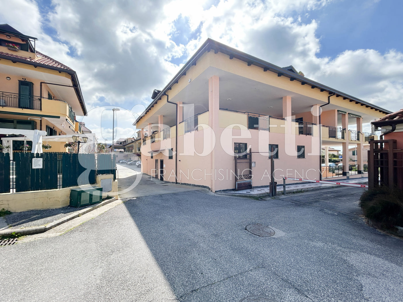 Trilocale in vendita a Giugliano in Campania