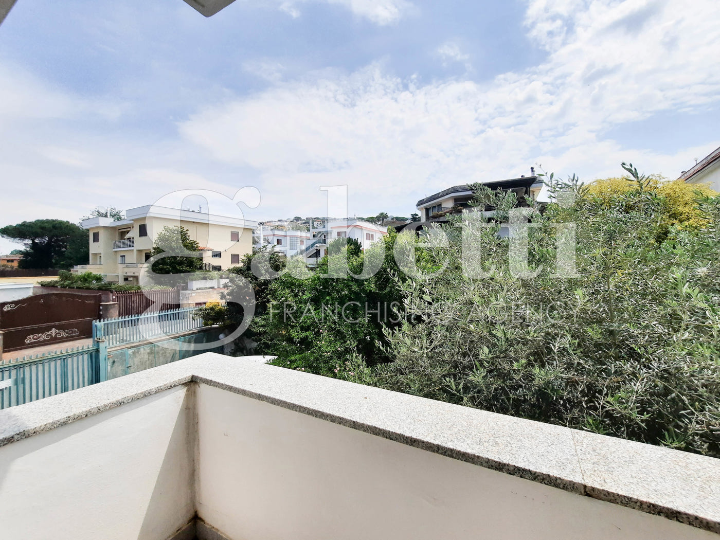 Quadrilocale in affitto a Pozzuoli