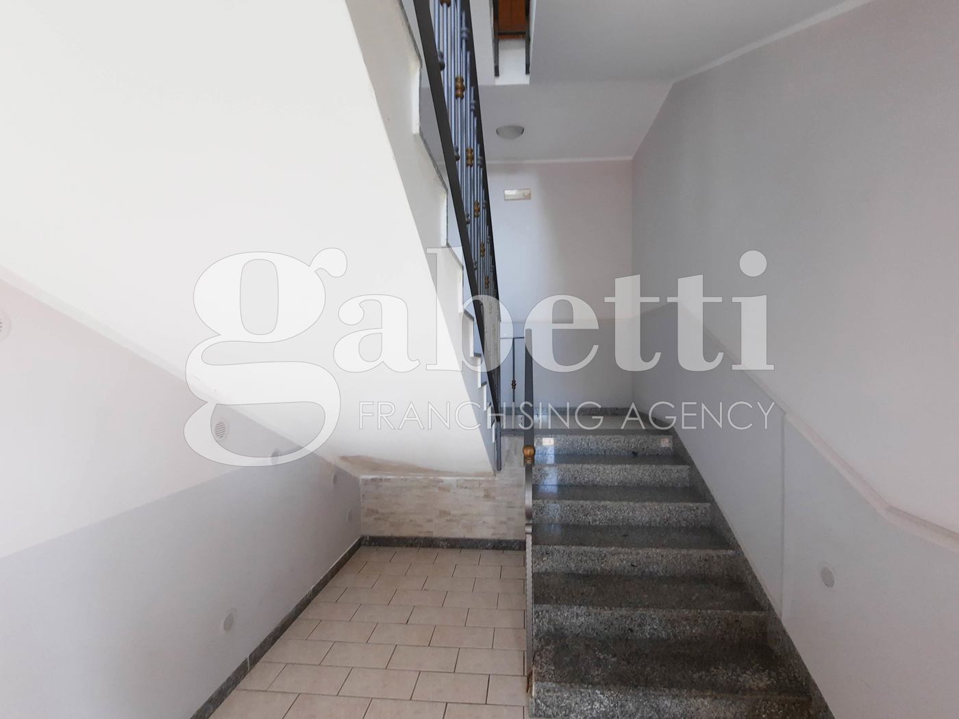 Trilocale in affitto a Giugliano in Campania