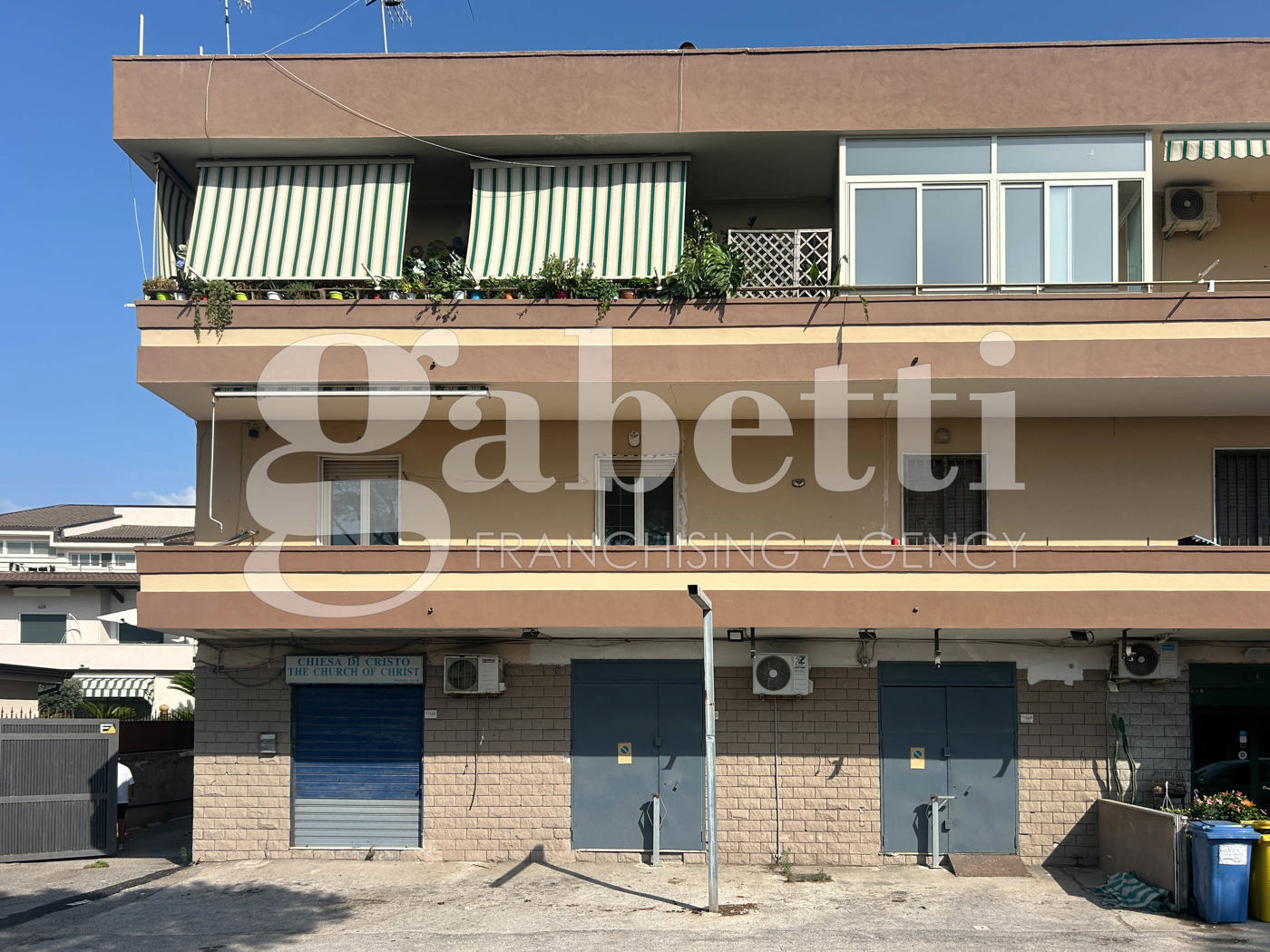 Quadrilocale con box doppio a Giugliano in Campania