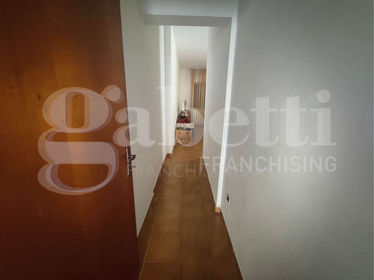 Ufficio in vendita a Uta