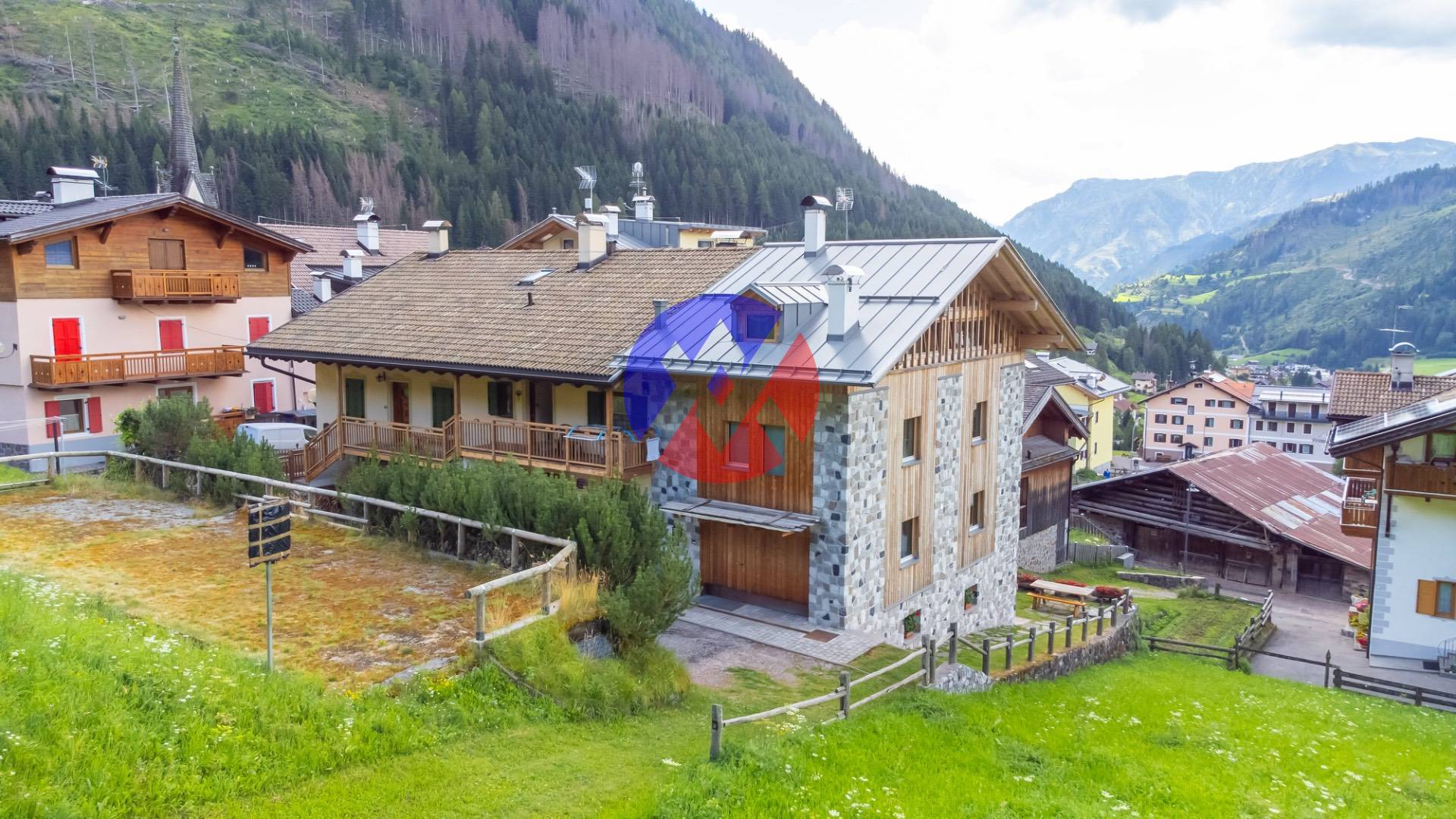 Appartamento in vendita a Moena, Someda