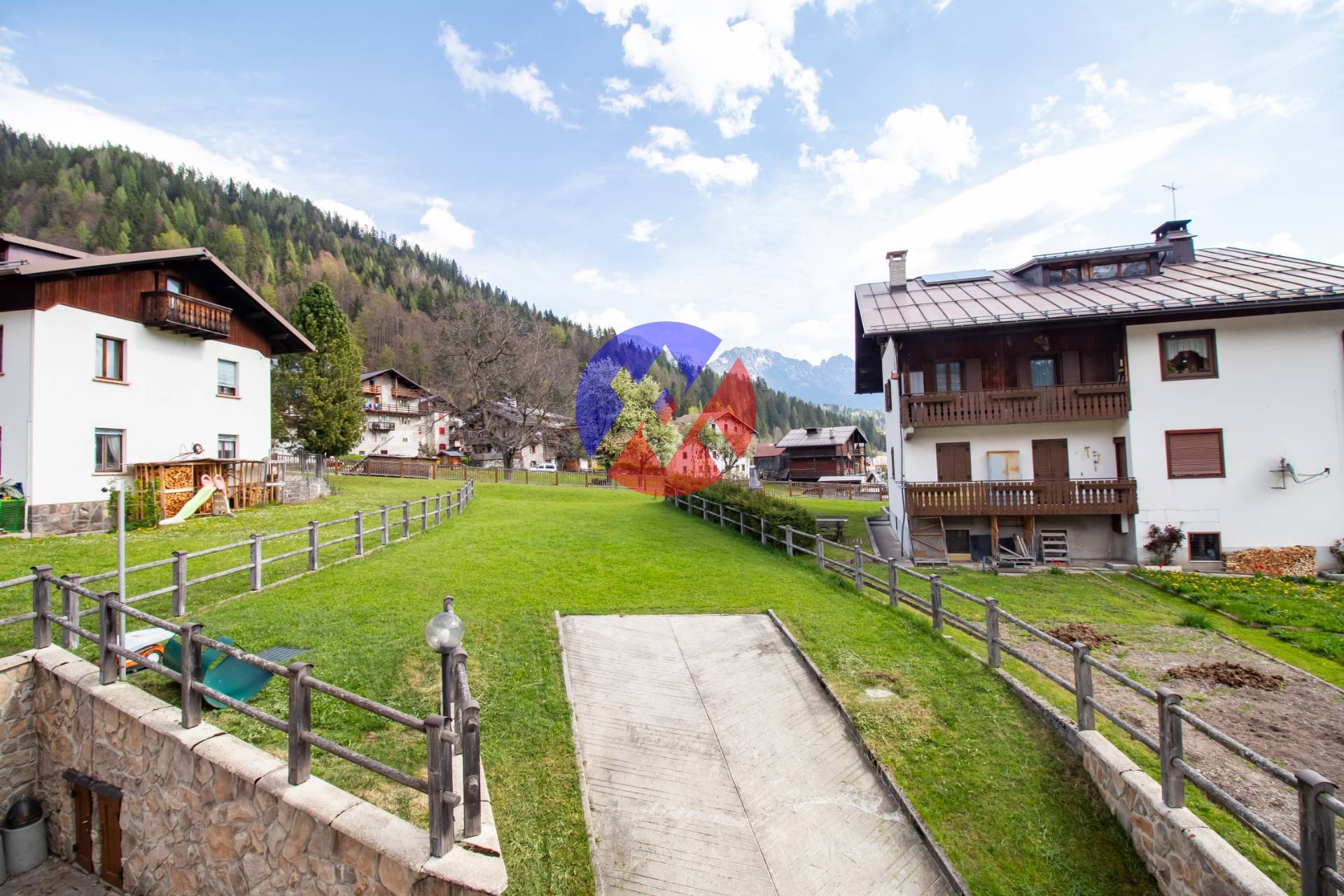 Appartamento in vendita a Falcade