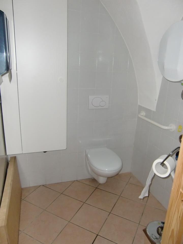 Locale commerciale in vendita a Moena