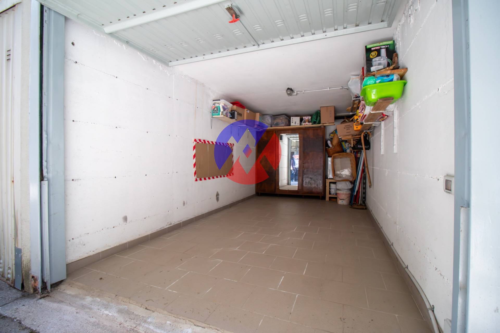 Box o garage in vendita a Mazzin