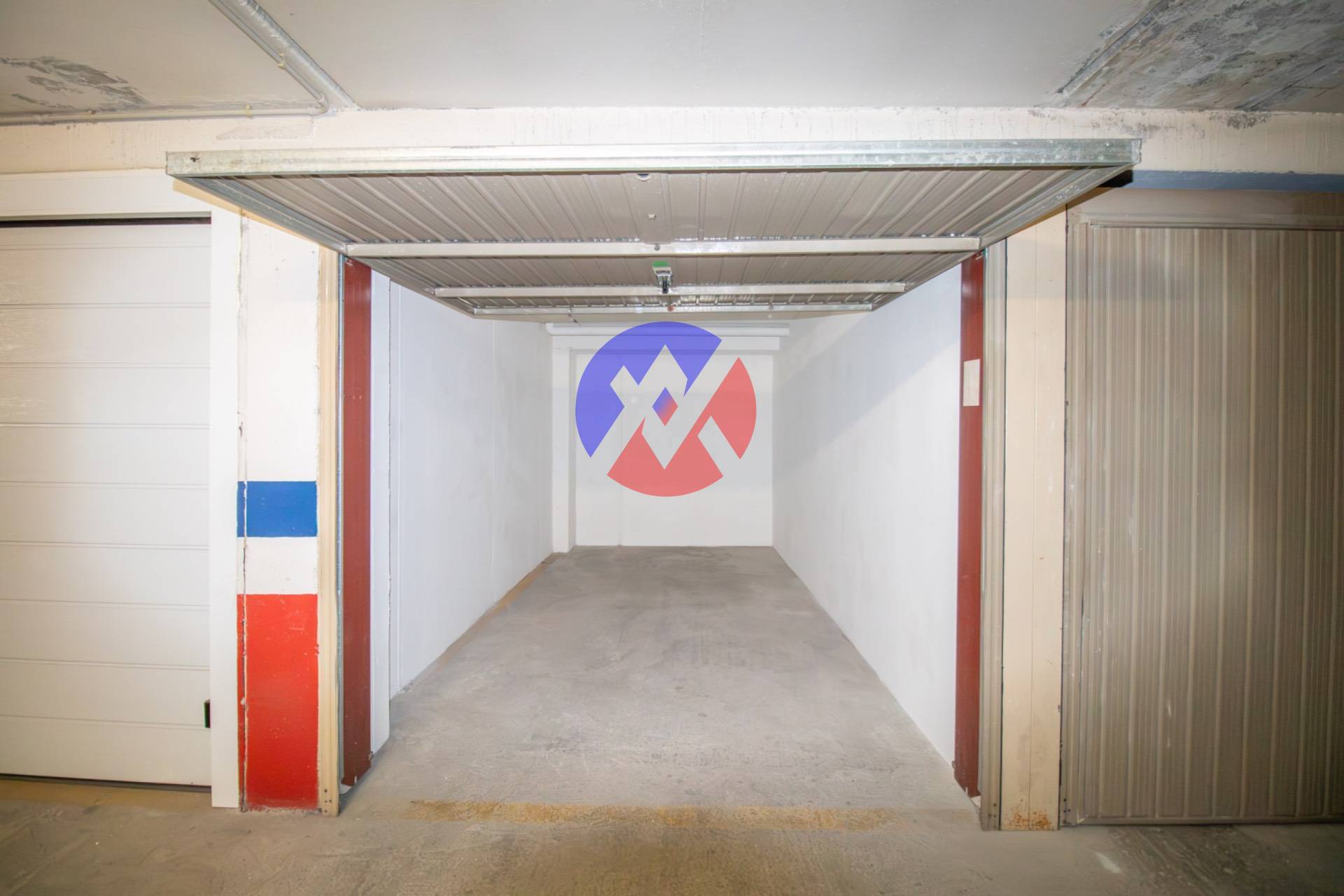 Box o garage in vendita a Predazzo