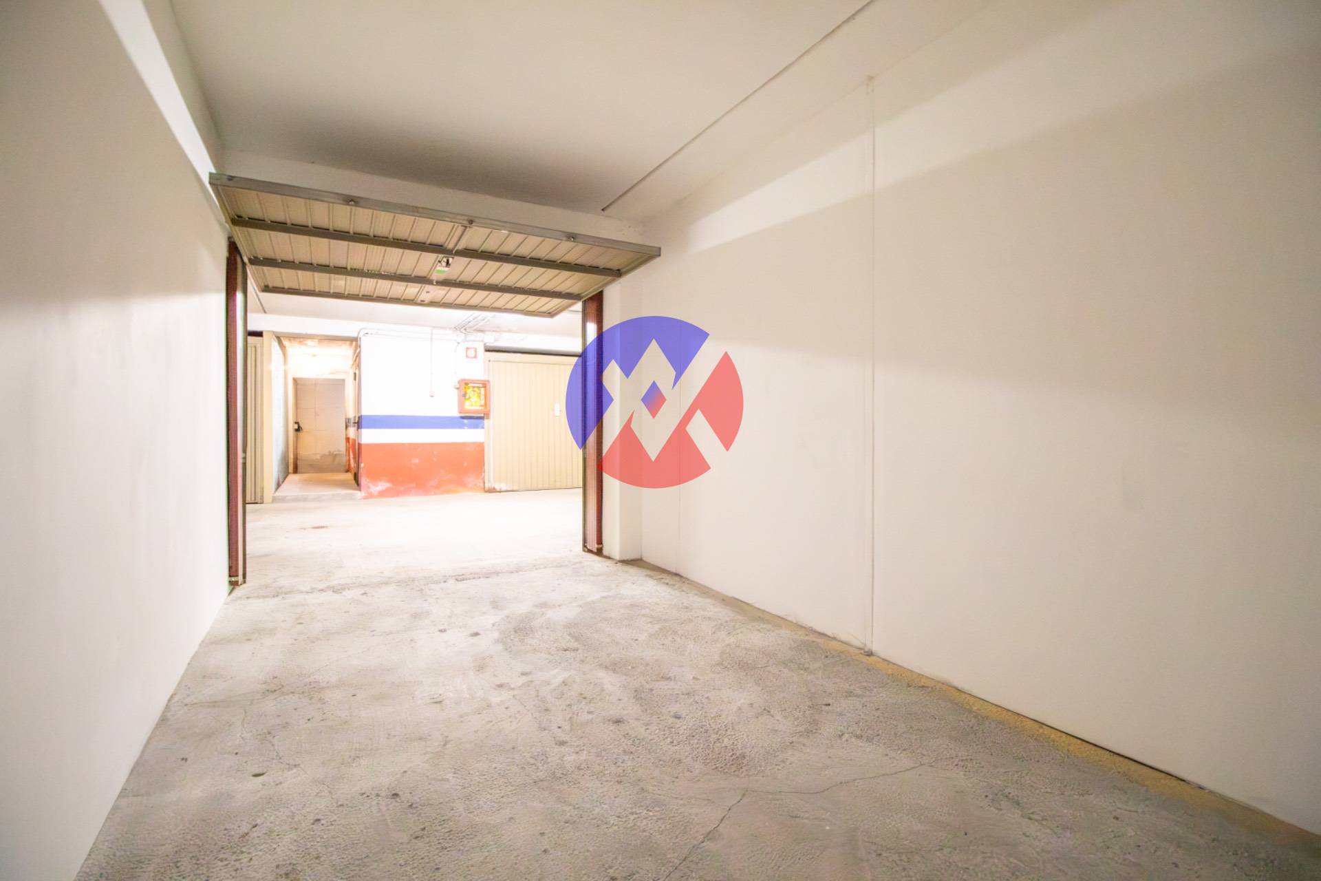 Box o garage in vendita a Predazzo